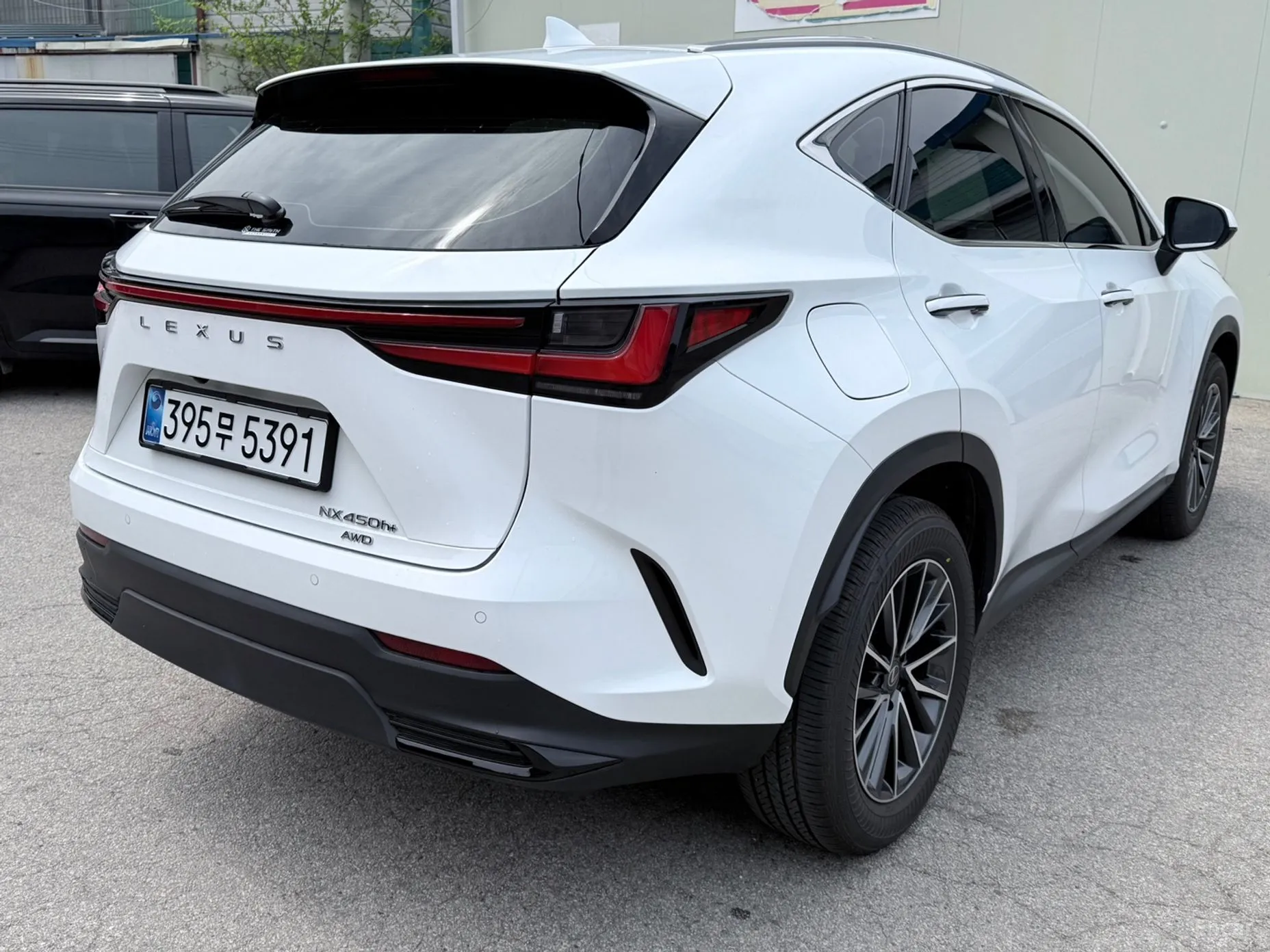 Lexus NX450h + 2nd Gen превью 4