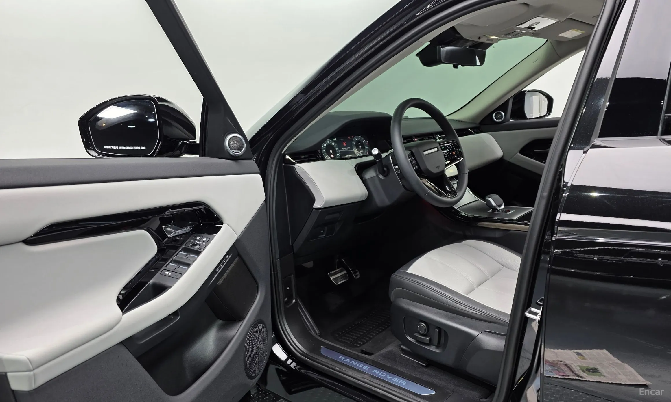 Land Rover Range Rover Evoque 2nd Generation превью 10