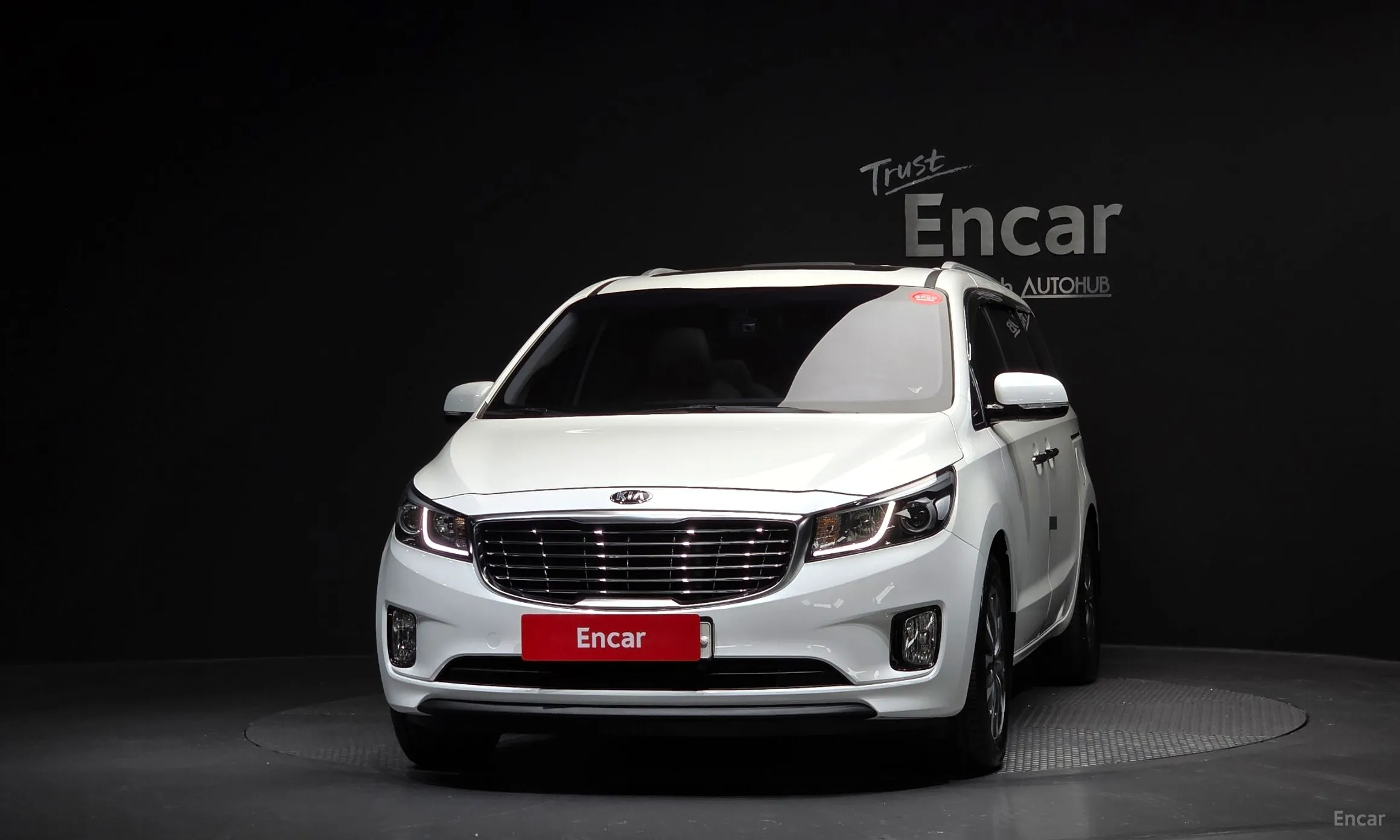 Kia Carnival превью 3
