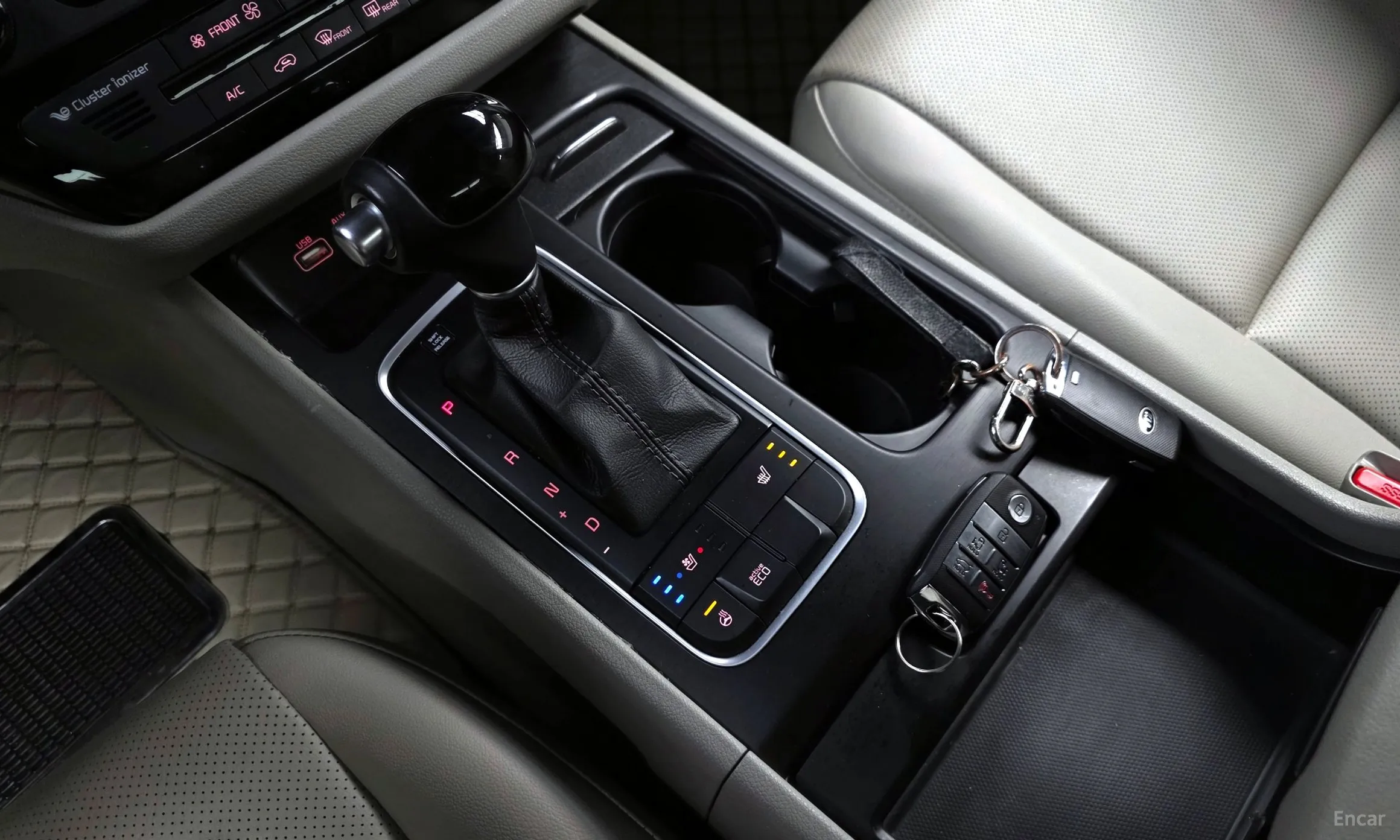 Kia Carnival превью 9