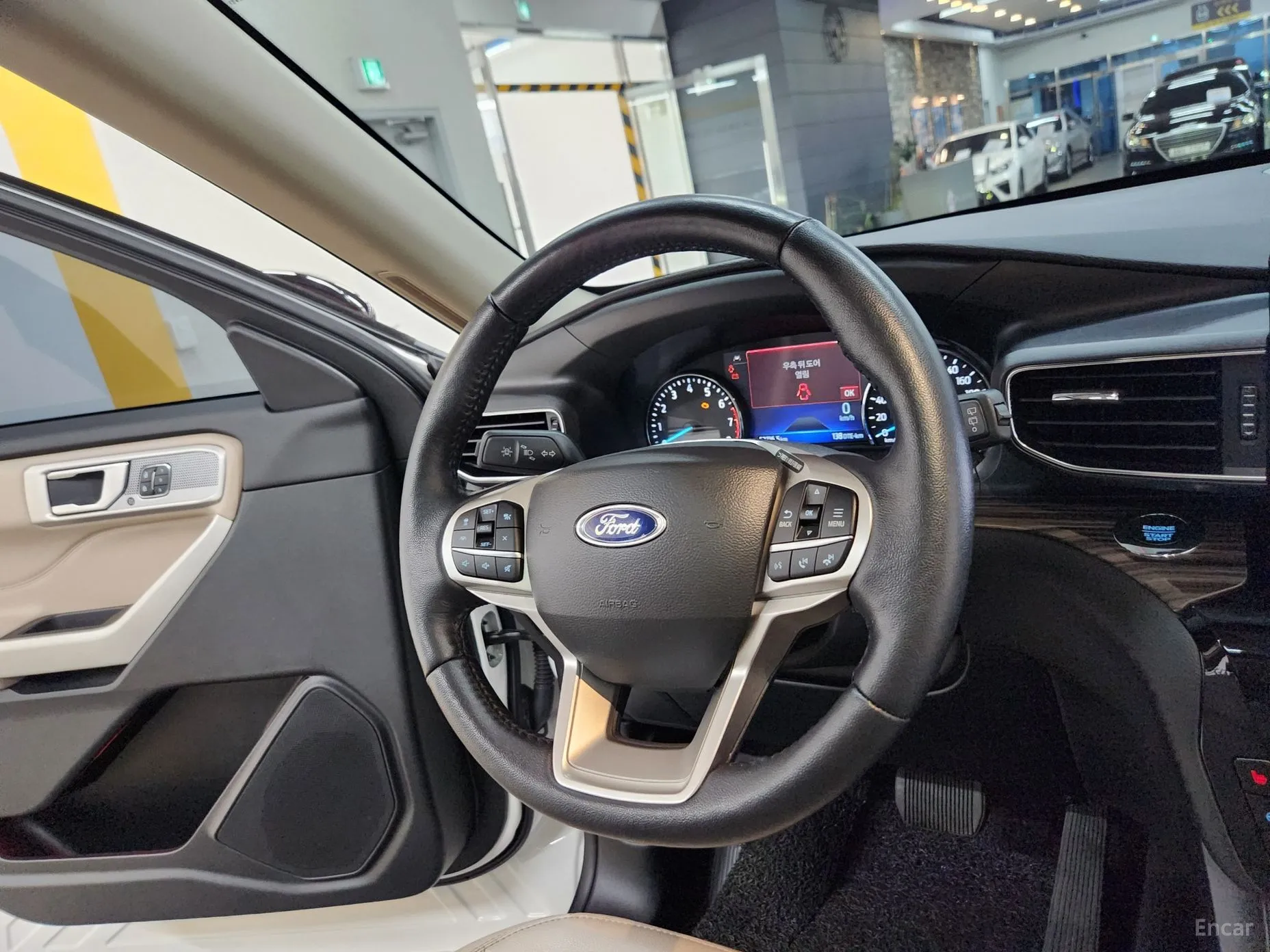 Ford Explorer 6th Generation превью 12