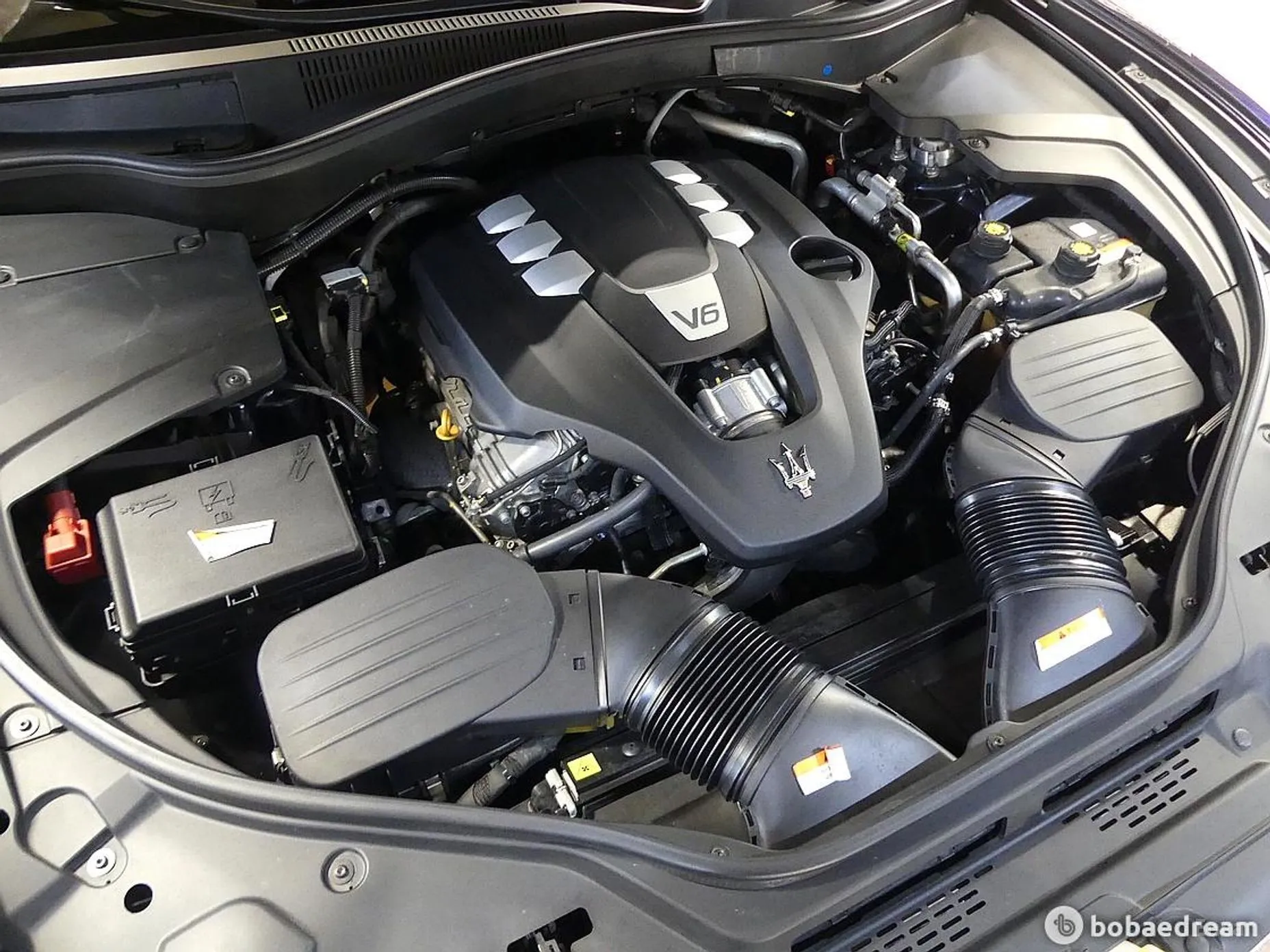 Maserati Levante превью 6