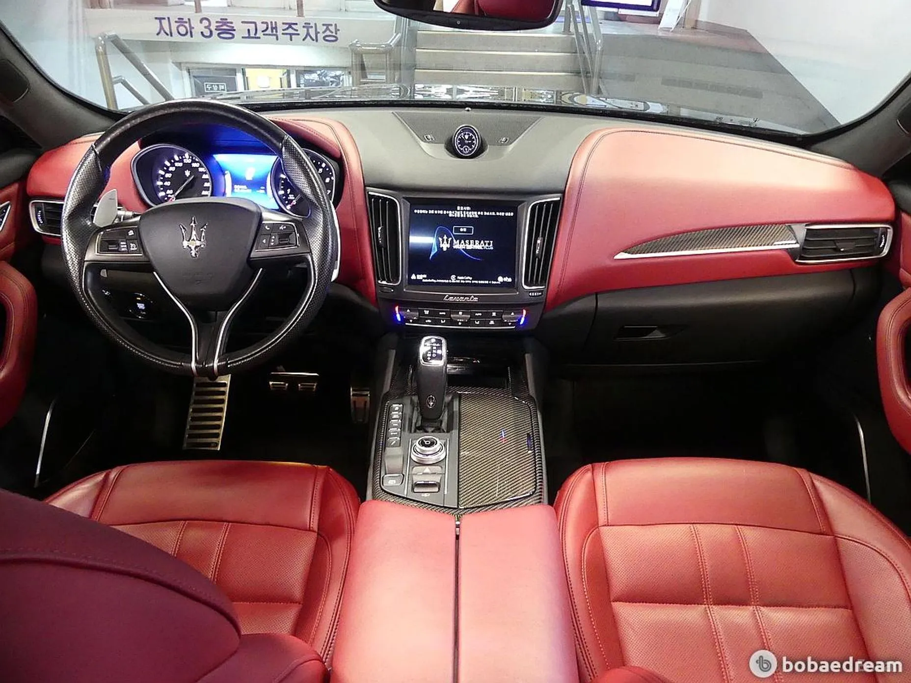 Maserati Levante превью 7