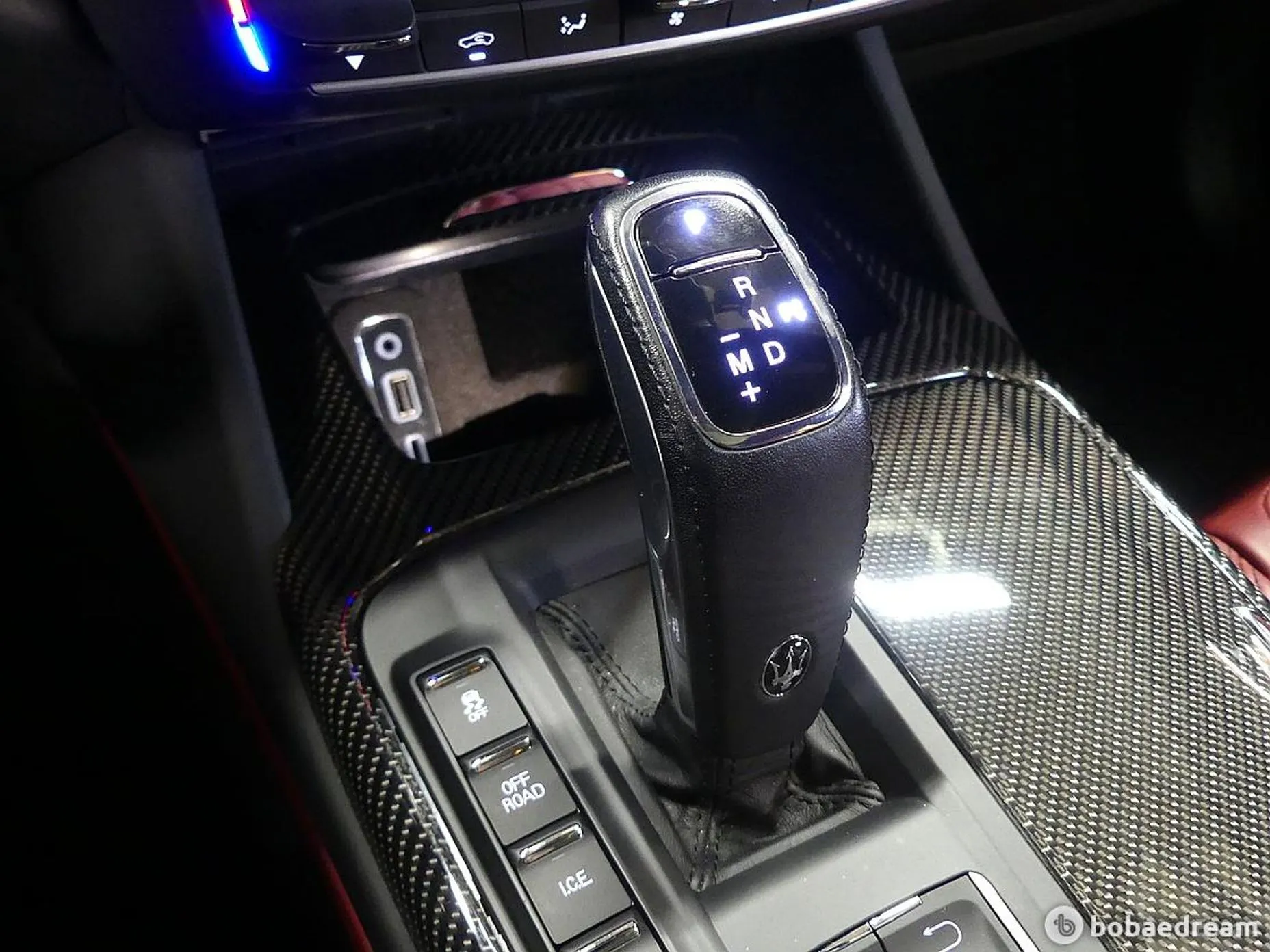 Maserati Levante превью 9