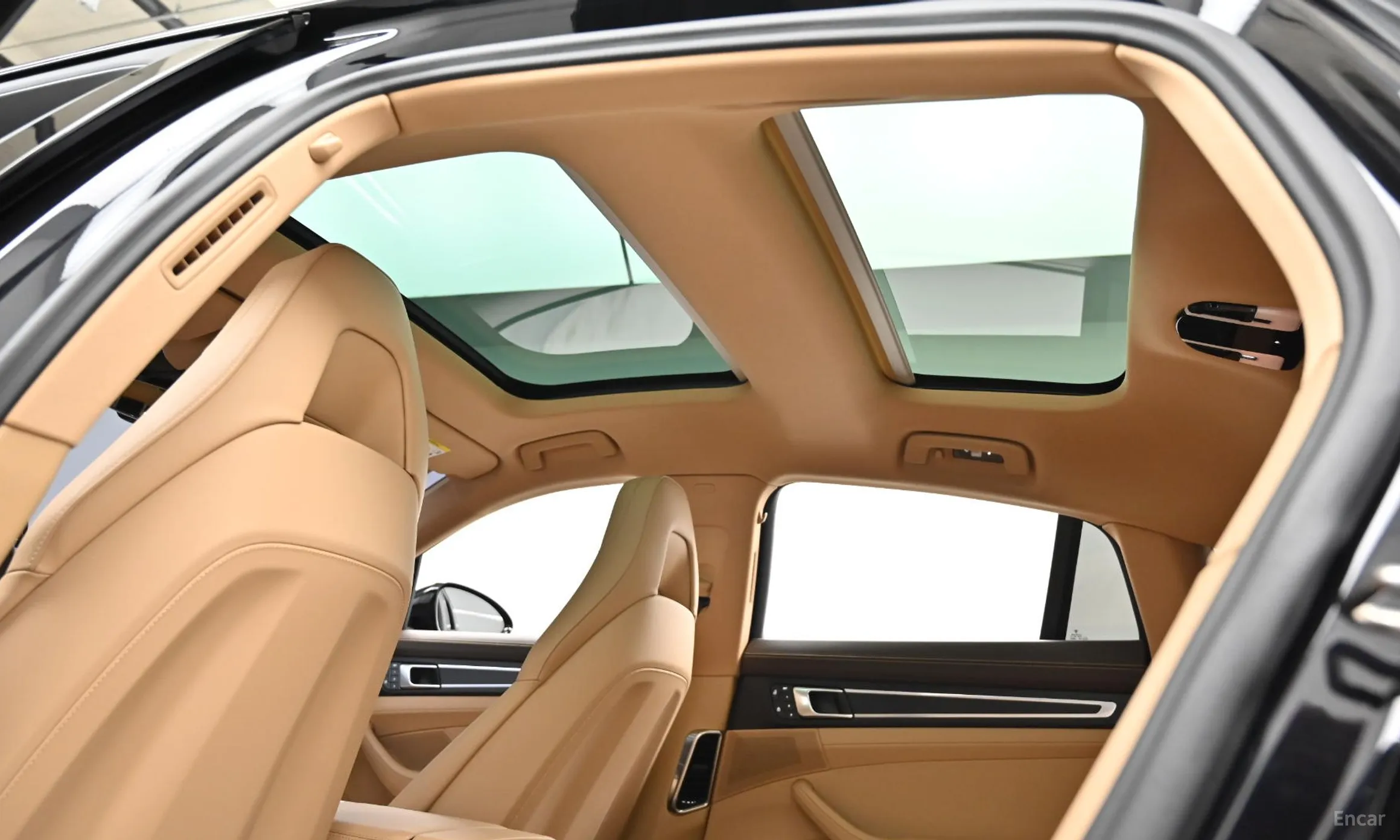 Porsche Panamera (971) превью 19