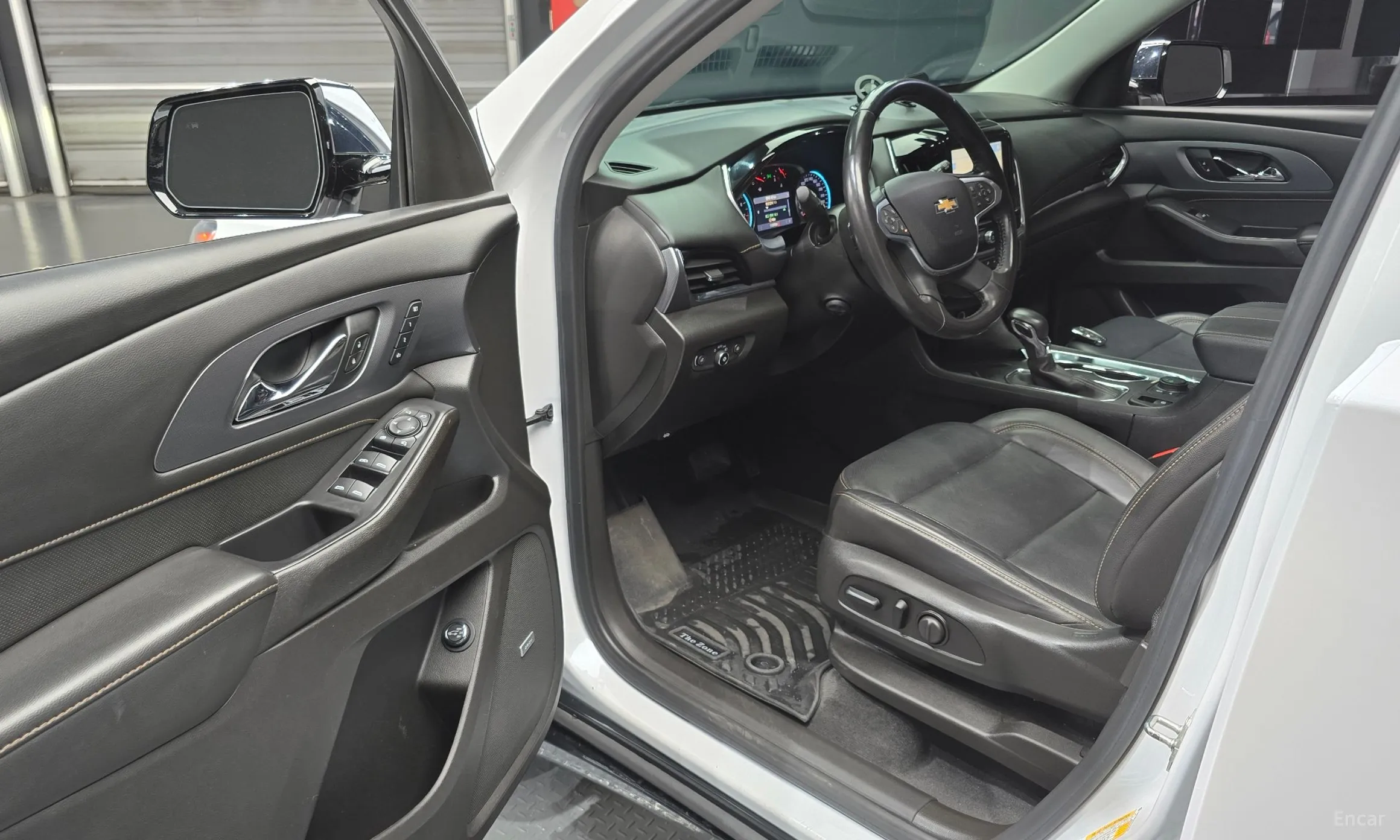 Chevrolet (GM Daewoo) Traverse превью 10