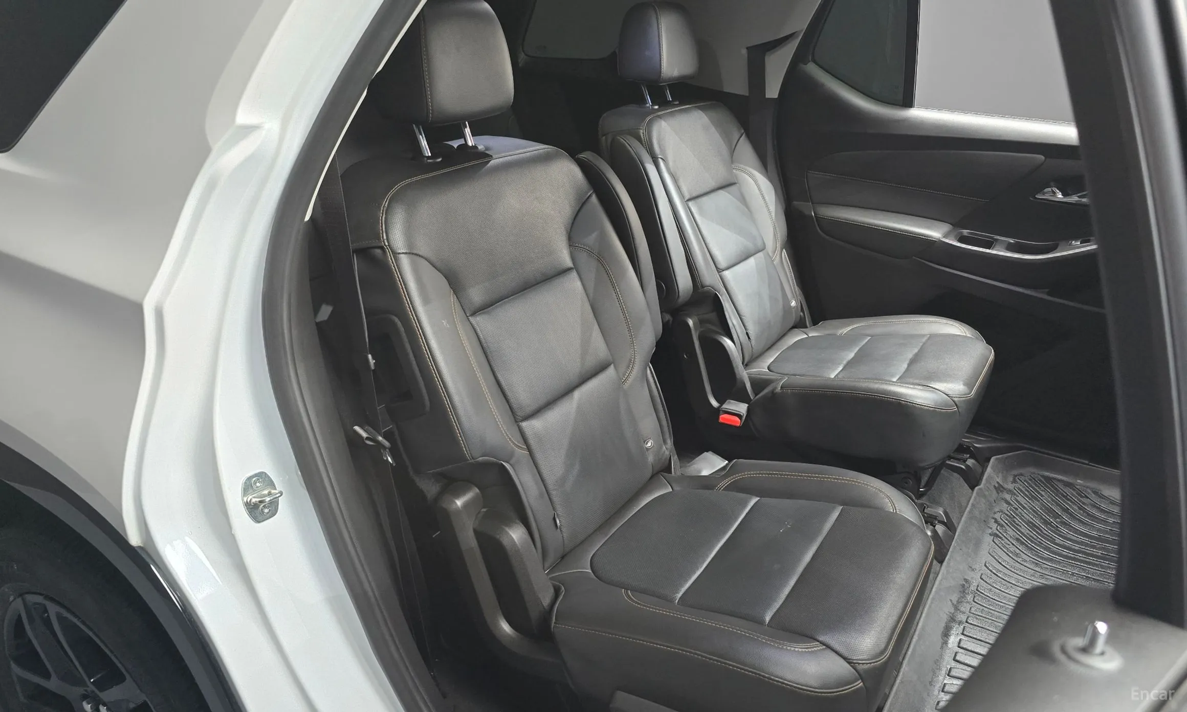 Chevrolet (GM Daewoo) Traverse превью 12