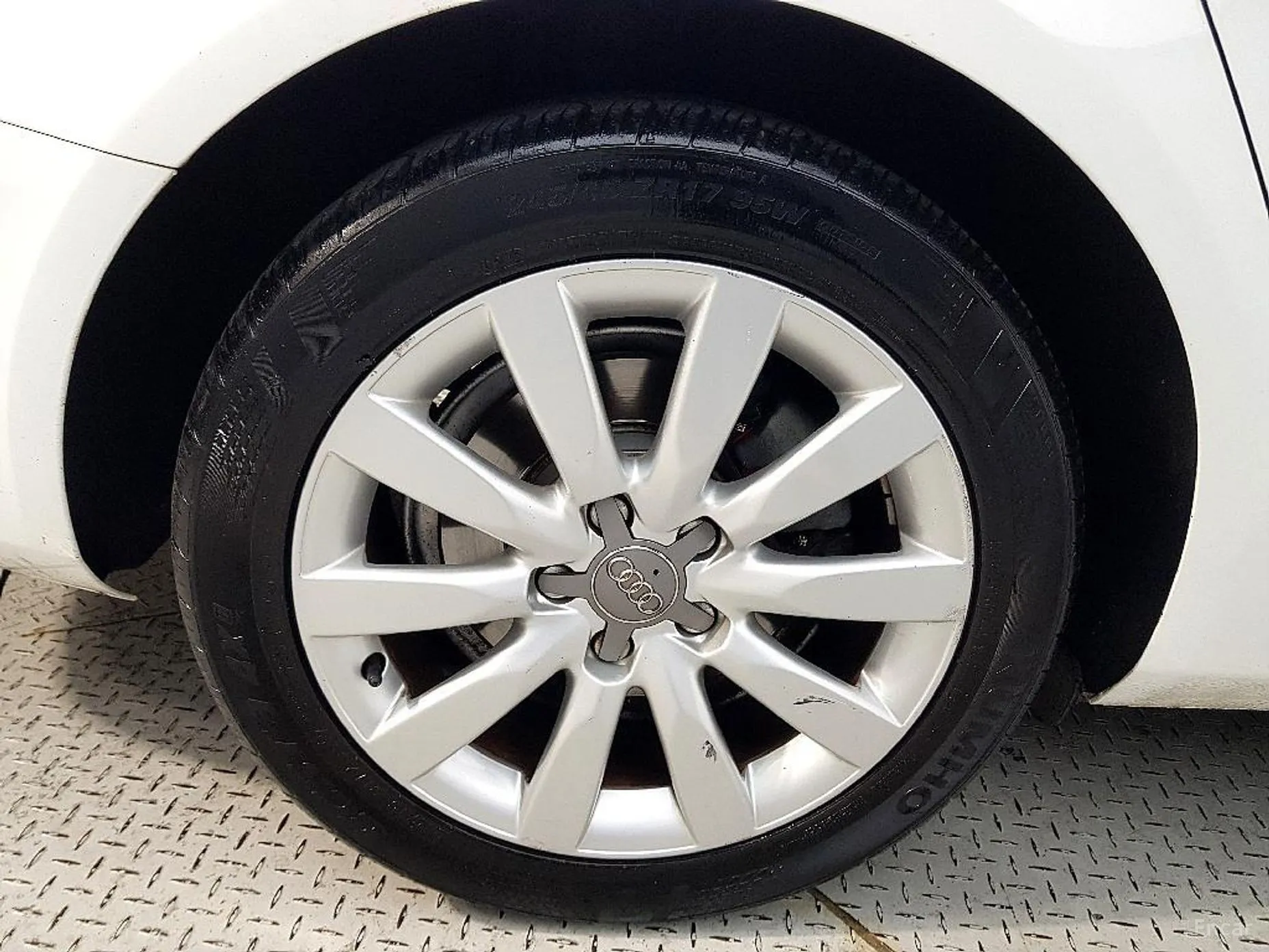 Audi New A4 превью 20
