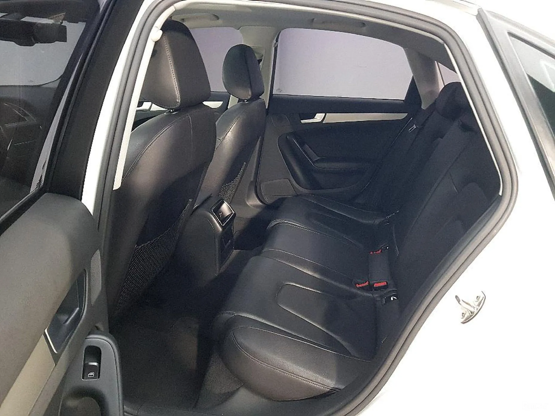 Audi New A4 превью 9
