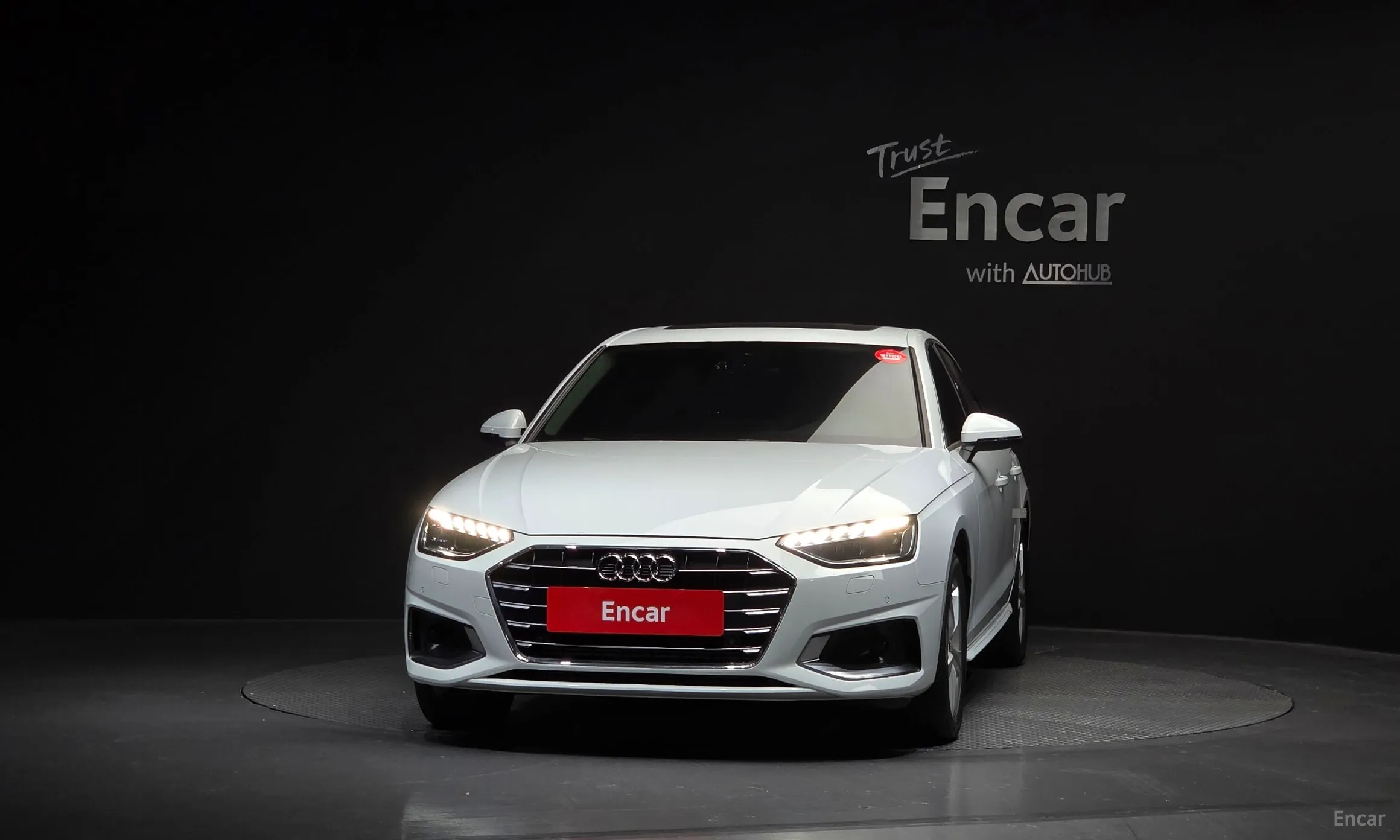 Audi A4 (B9) превью 3