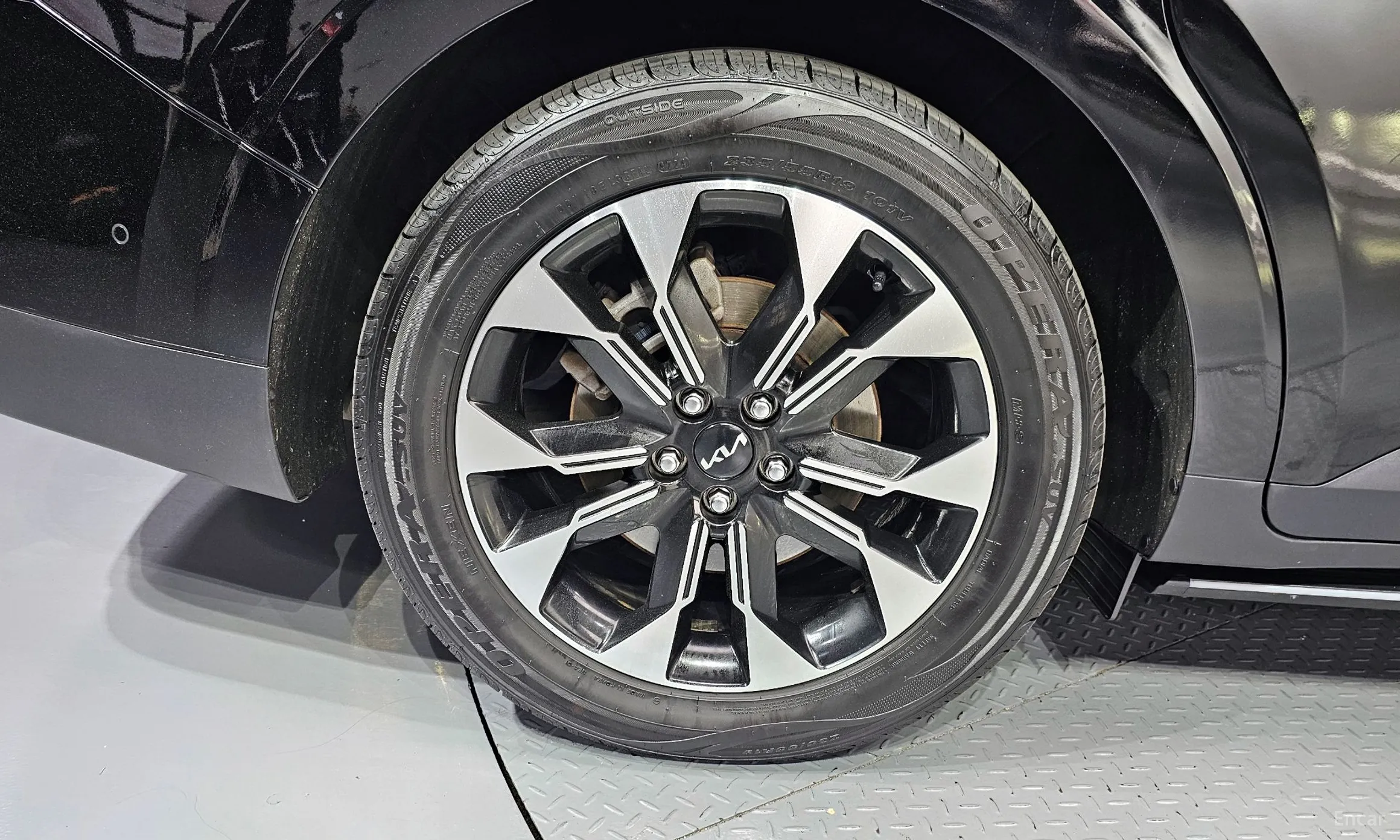 Kia Carnival Gen 4 превью 5