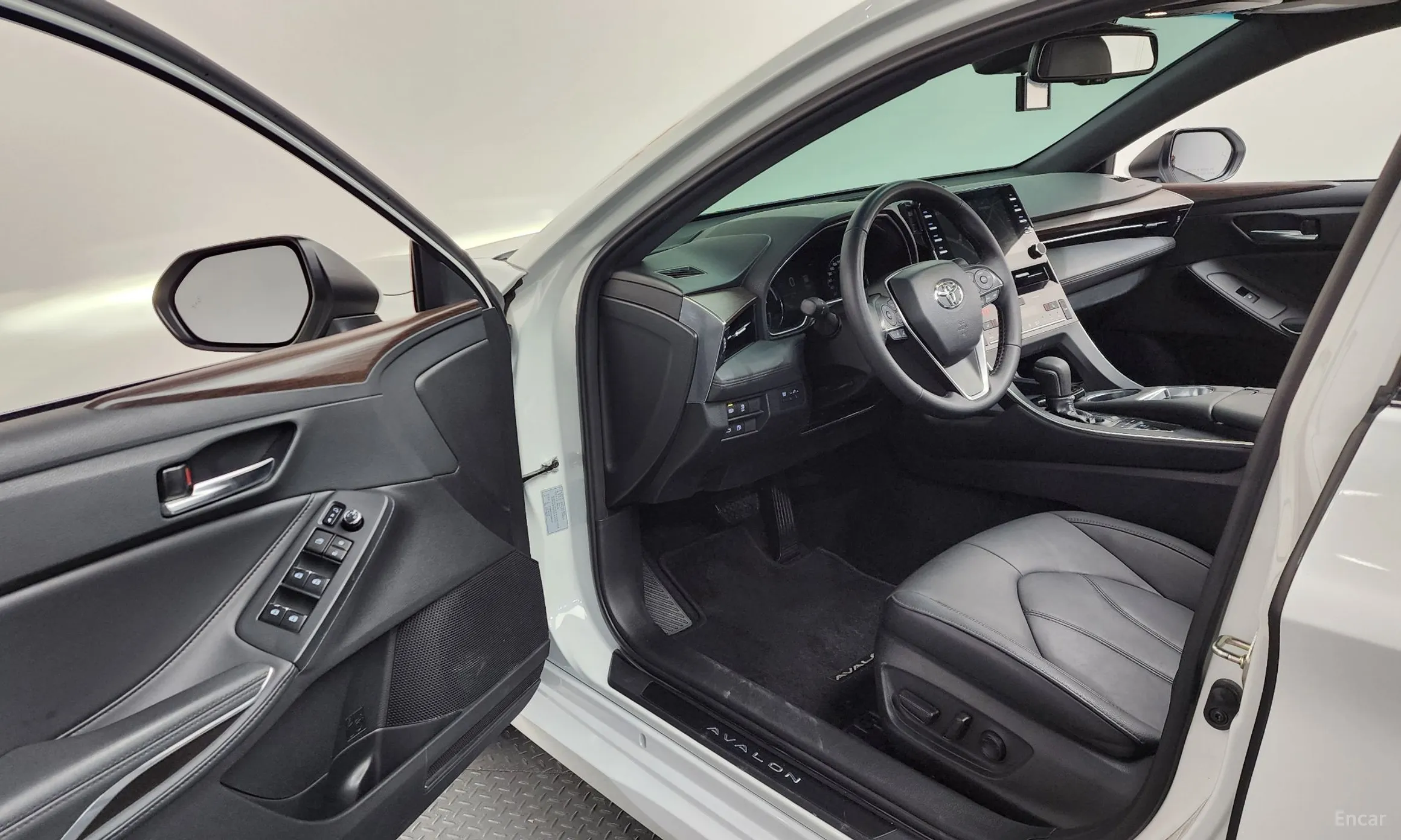 Toyota Avalon 5th Generation превью 10