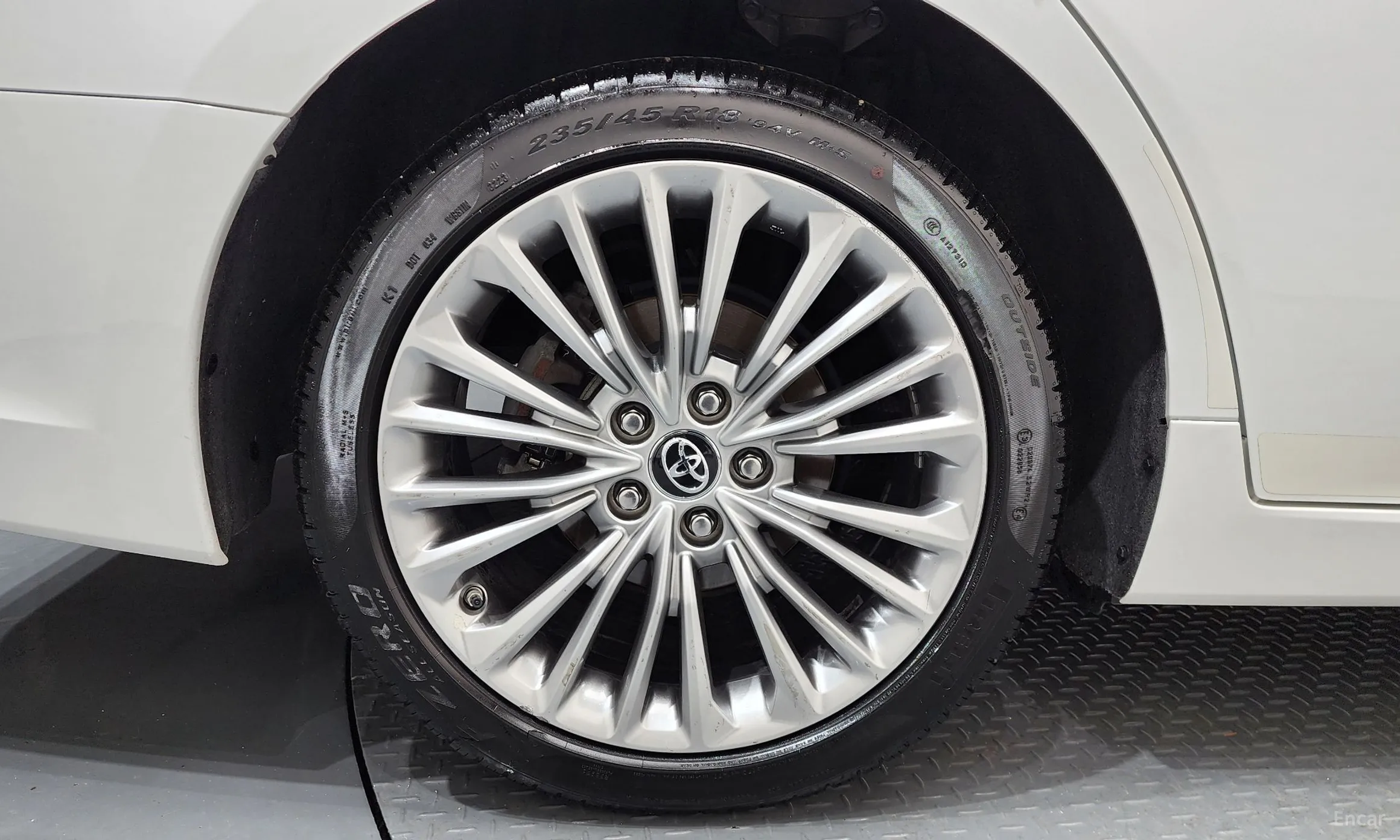 Toyota Avalon 5th Generation превью 5