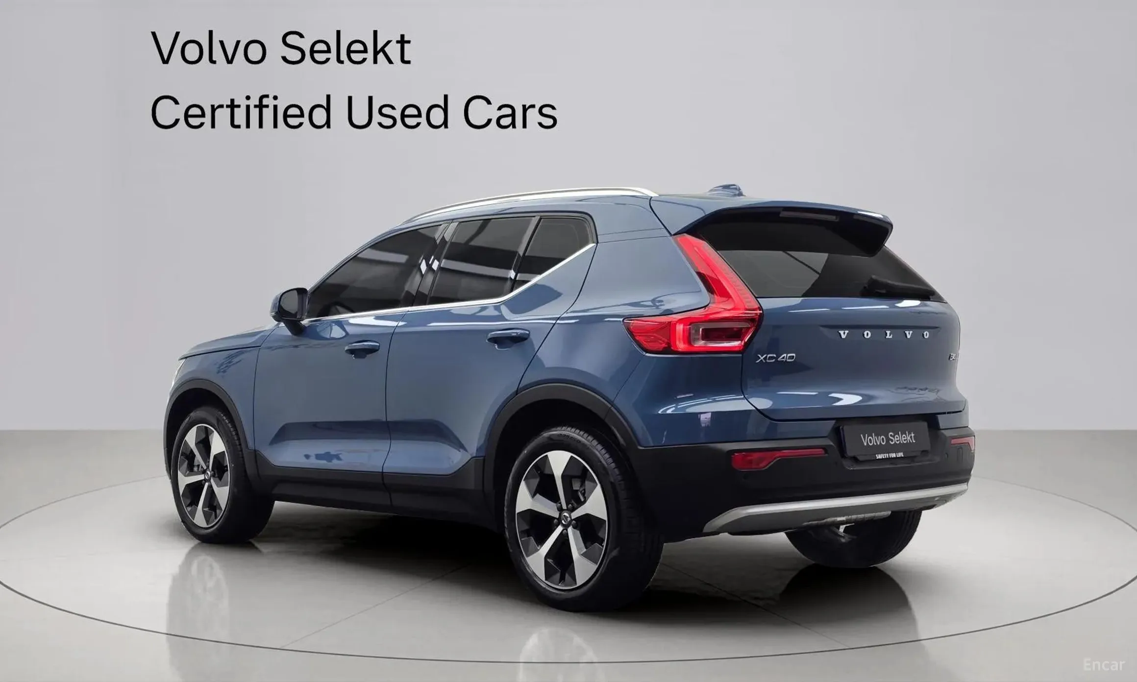 Volvo XC40 превью 4