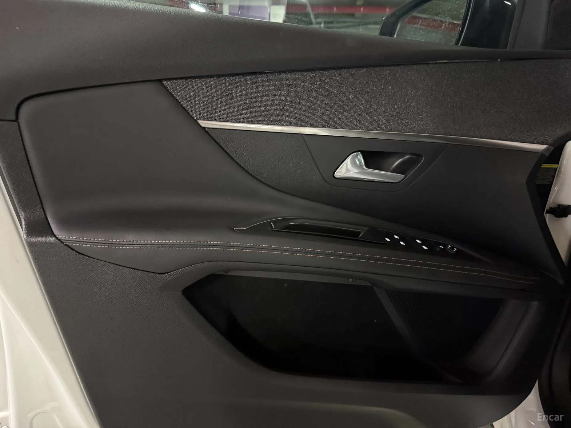 Peugeot 3008 2nd generation превью 18