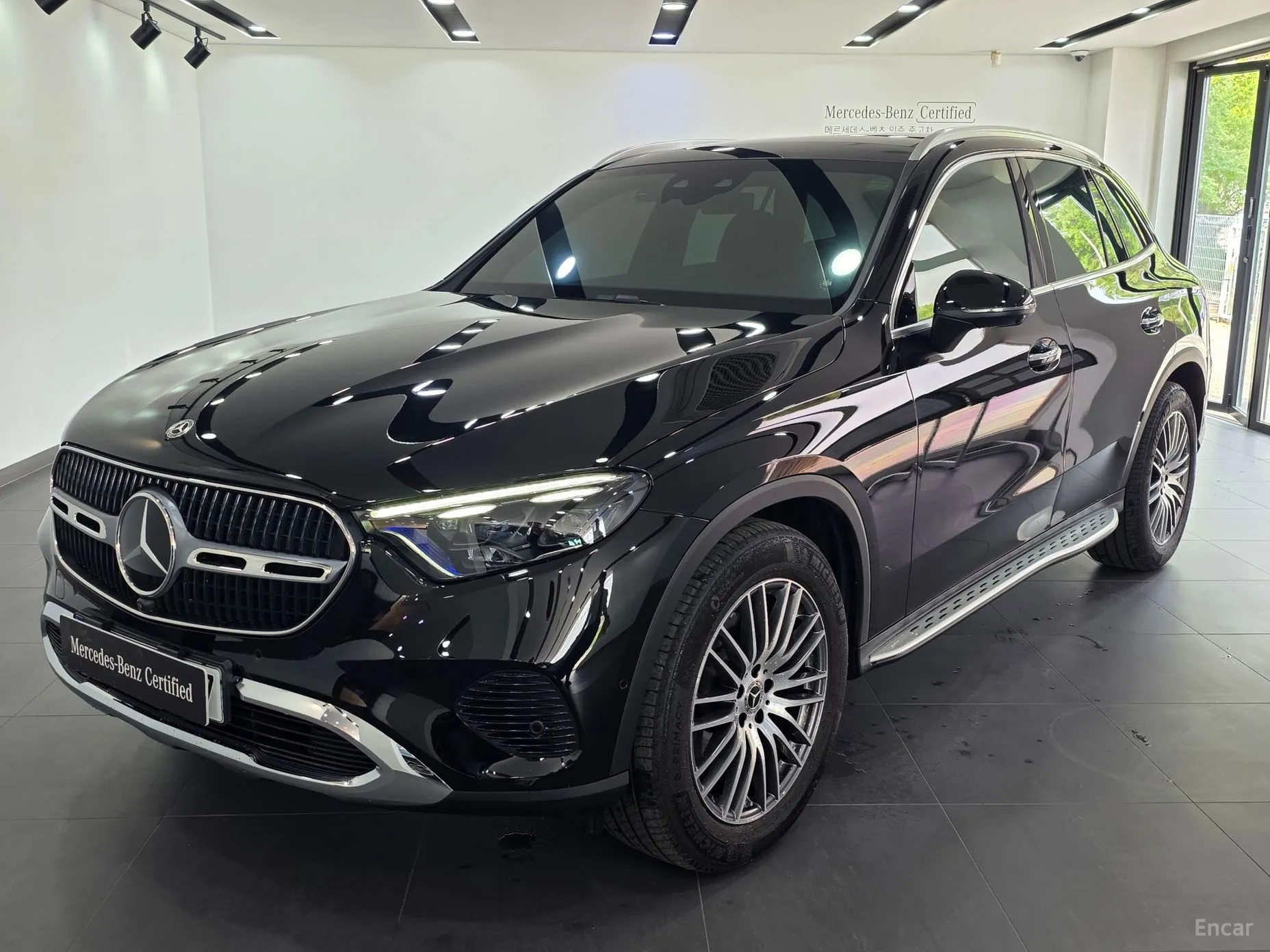 Mercedes Benz GLC-Class X254