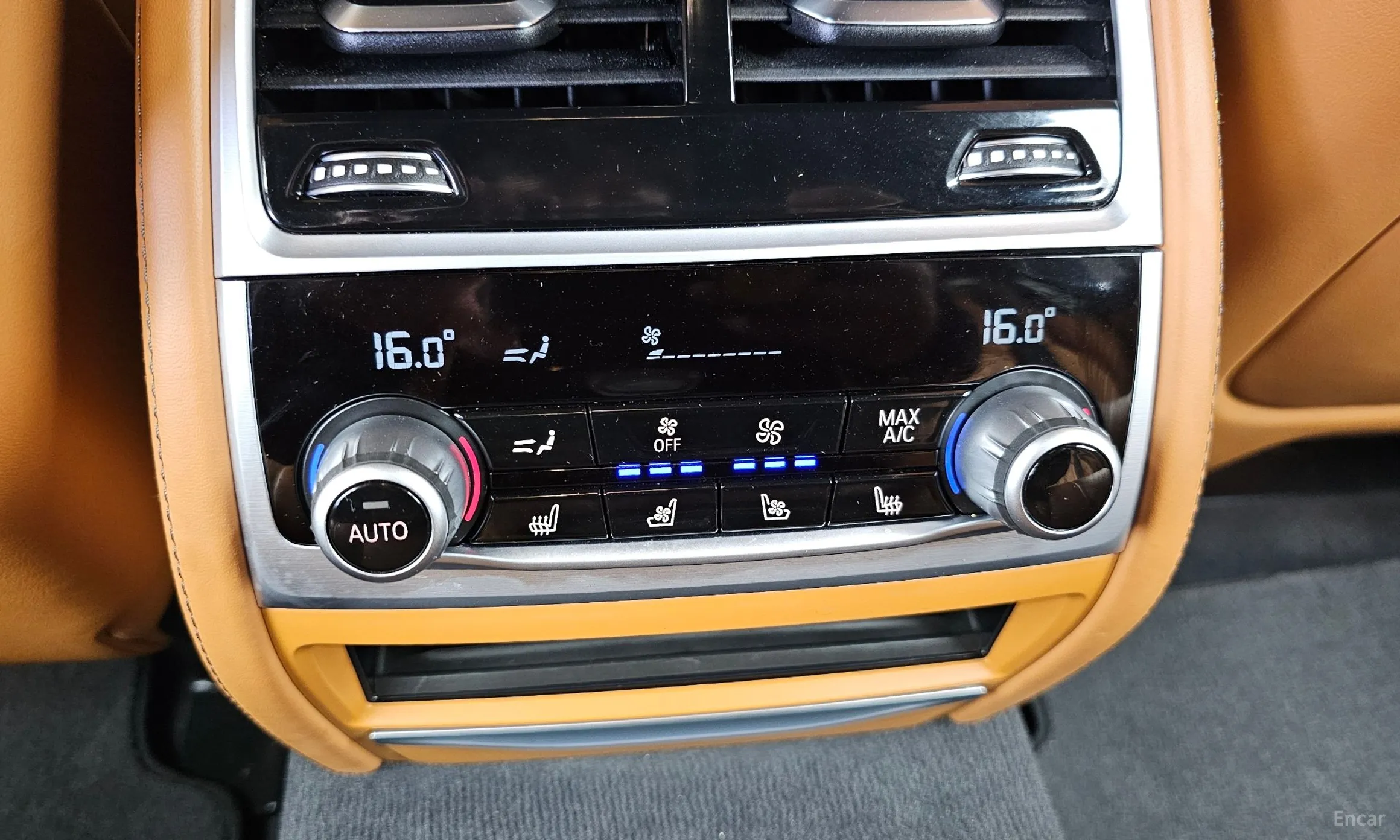 BMW 7 Series (G11) превью 19