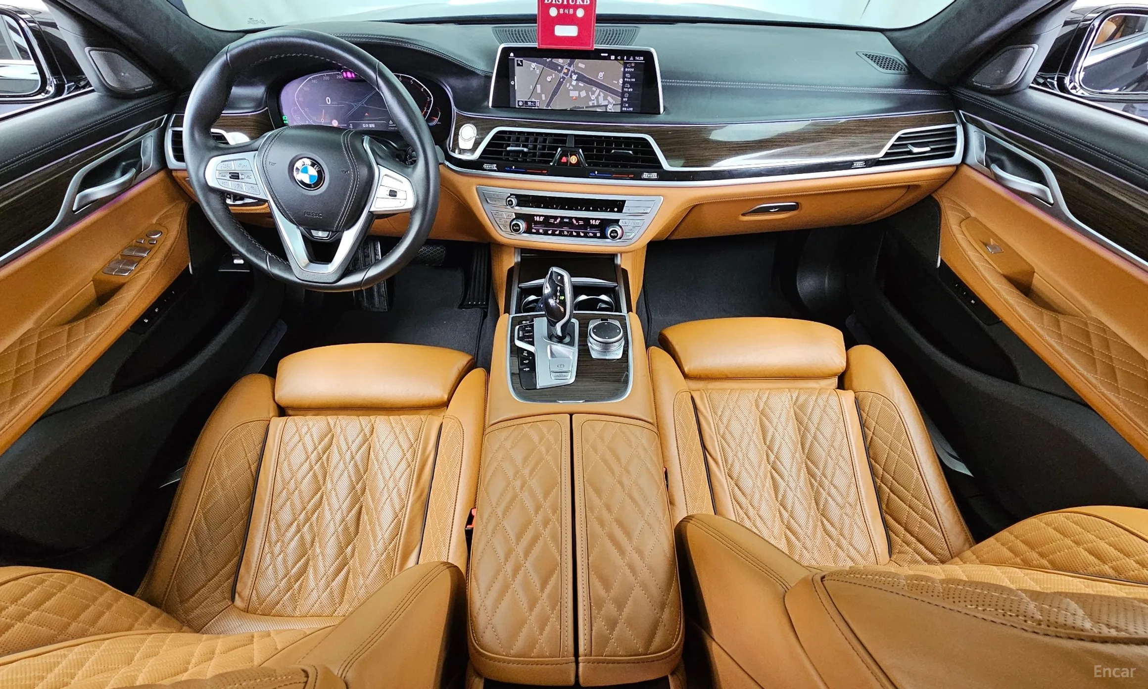 BMW 7 Series (G11) превью 7