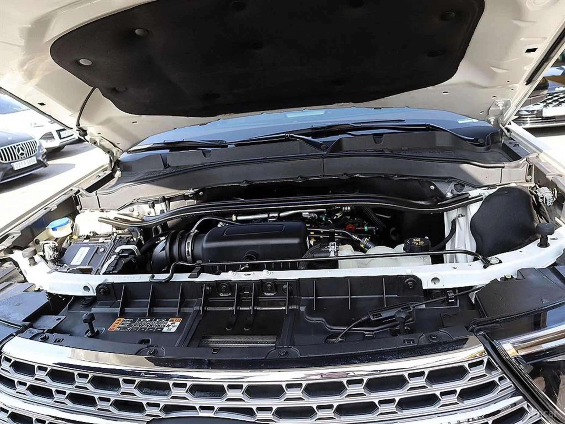 Ford Explorer 6th Generation превью 19
