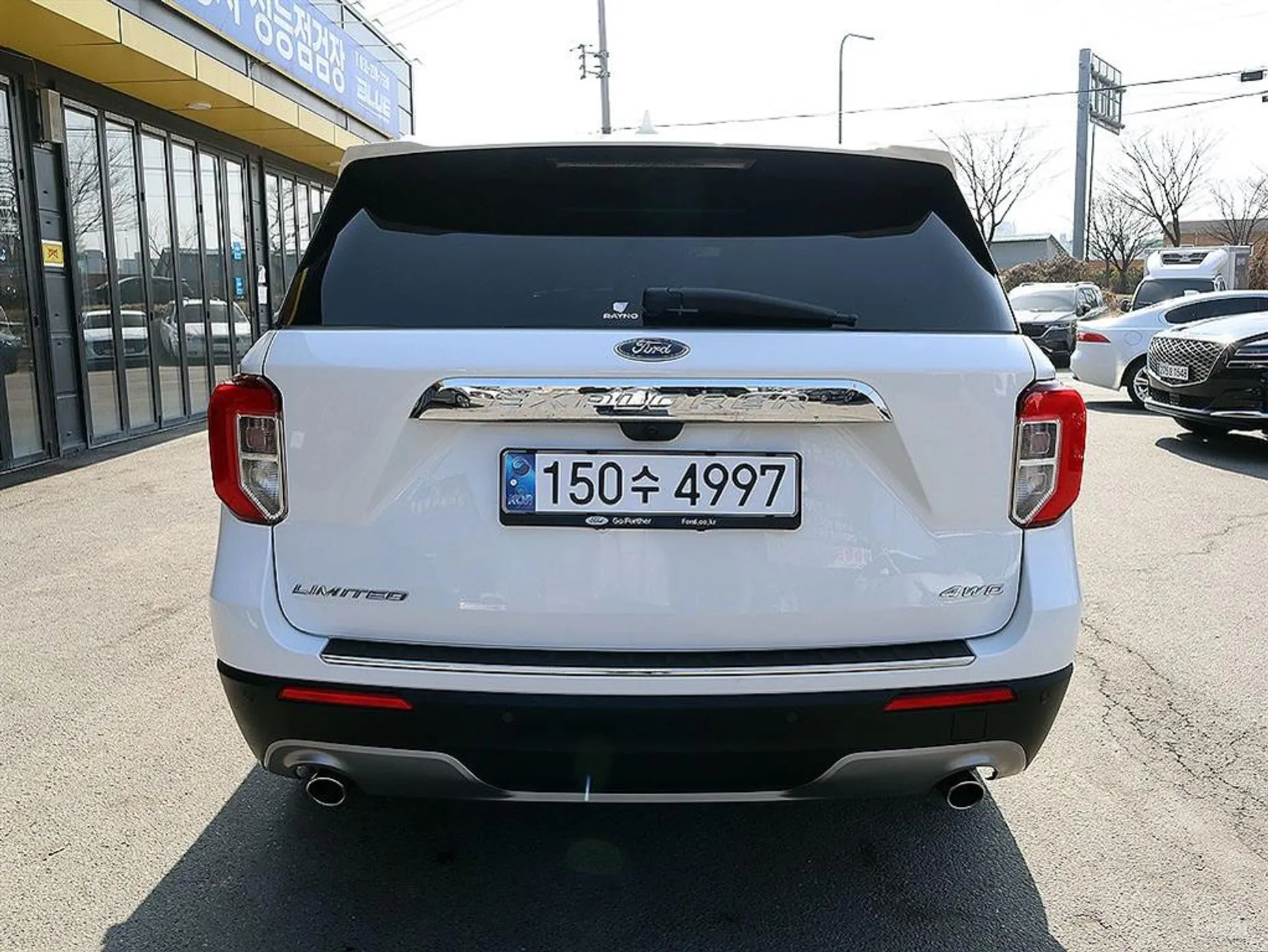 Ford Explorer 6th Generation превью 4
