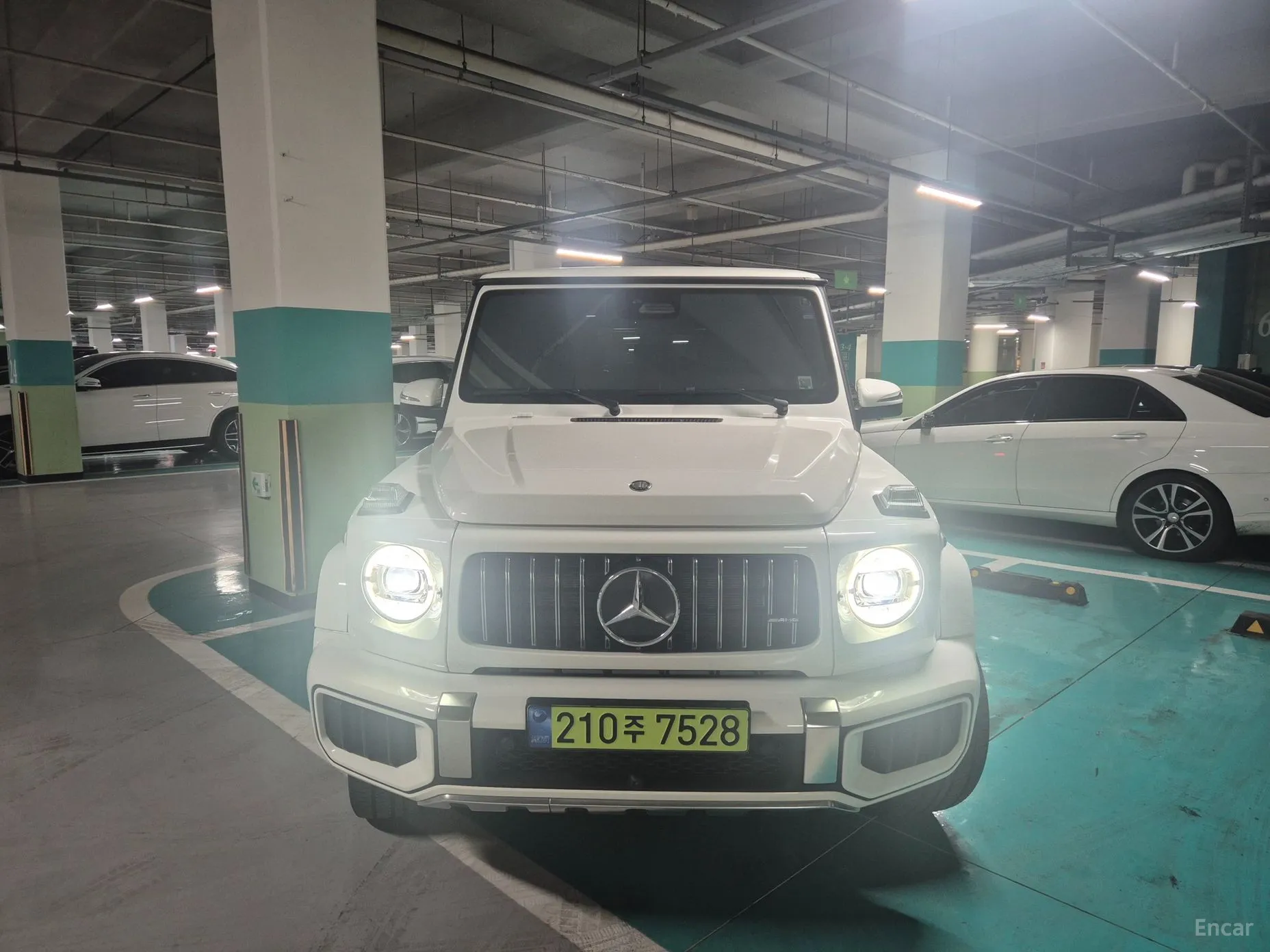 Mercedes Benz G-Class W465