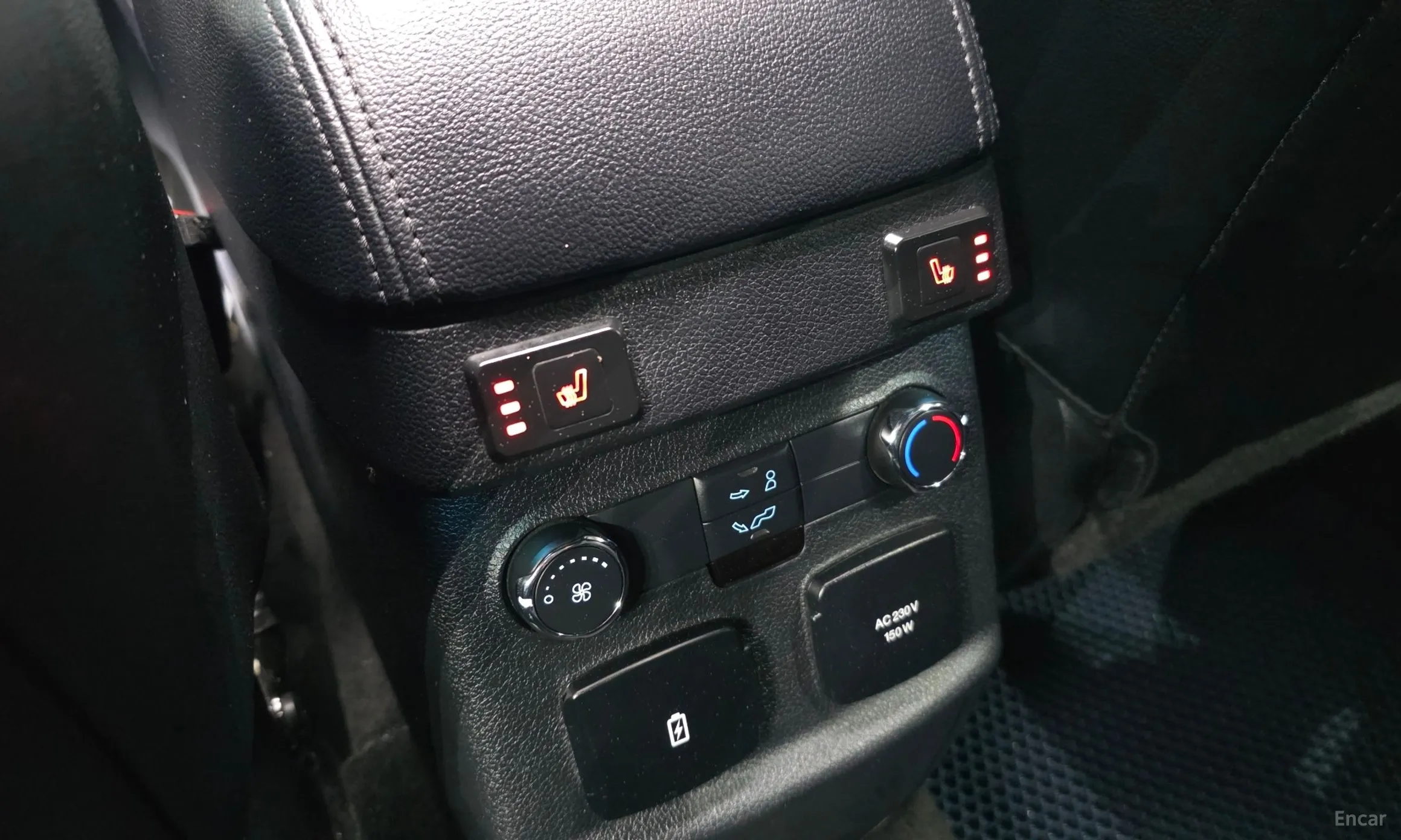 Ford Explorer превью 19