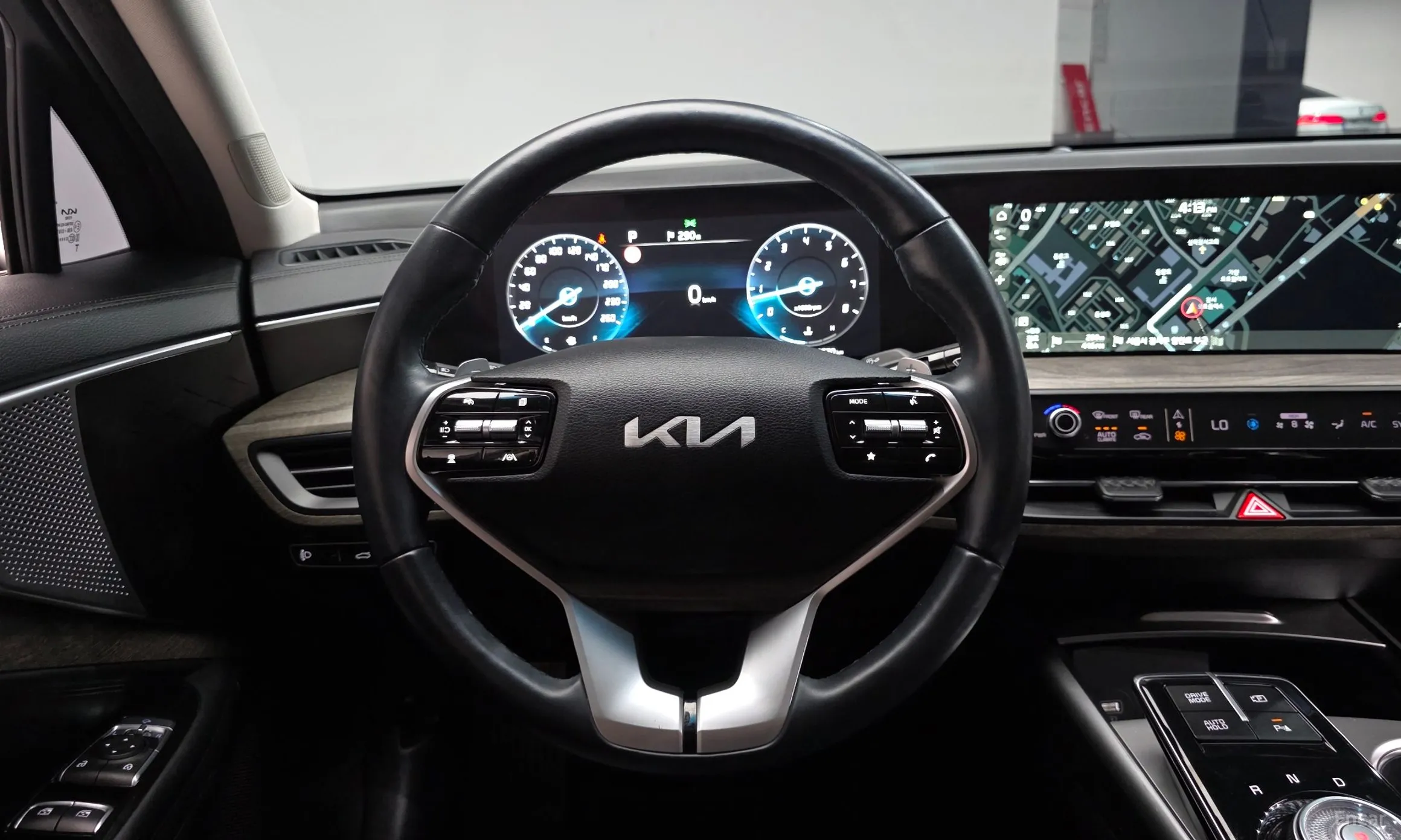 Kia K8 превью 12