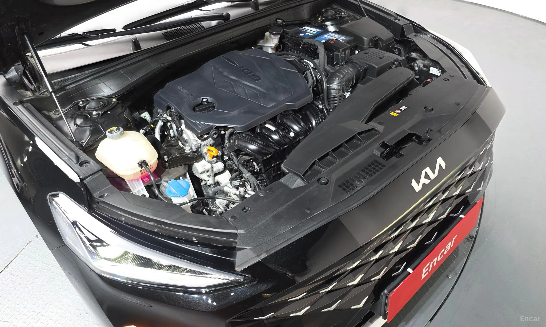 Kia K8 превью 6