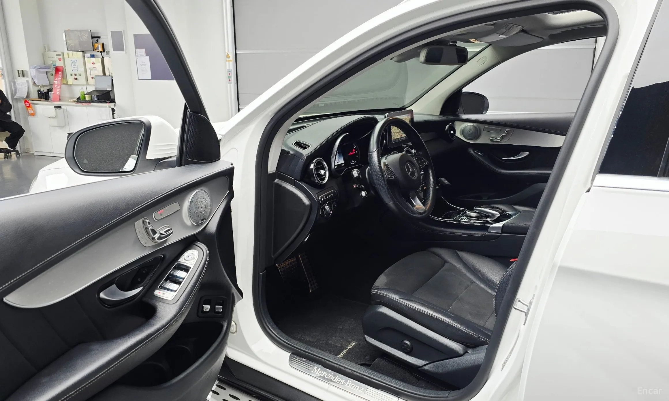 Mercedes Benz GLC-Class X253 превью 10