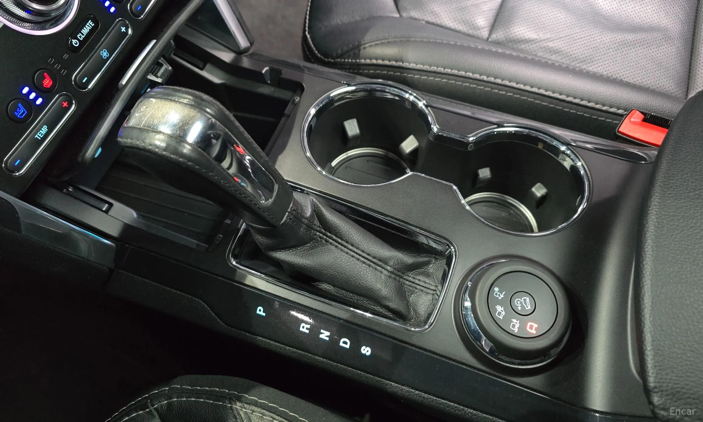 Ford Explorer превью 9
