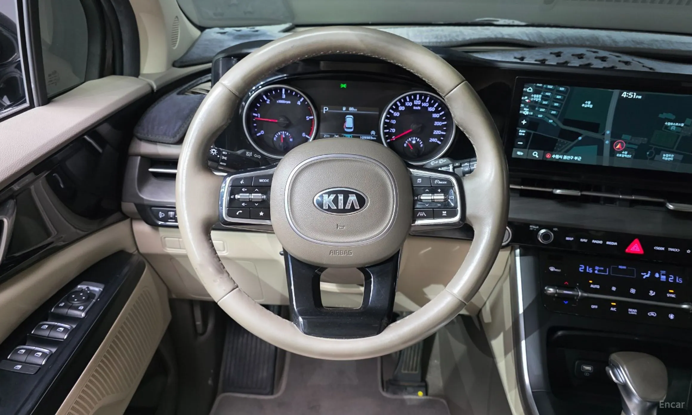 Kia Carnival Gen 4 превью 13