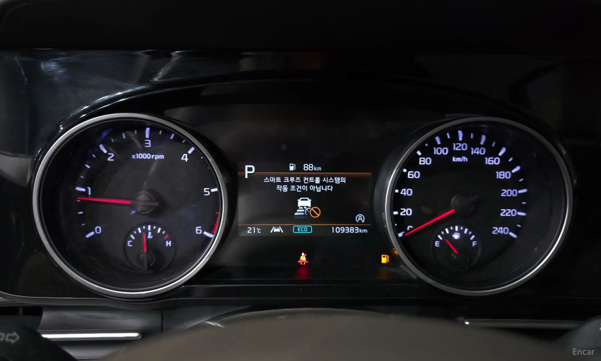 Kia Carnival Gen 4 превью 8