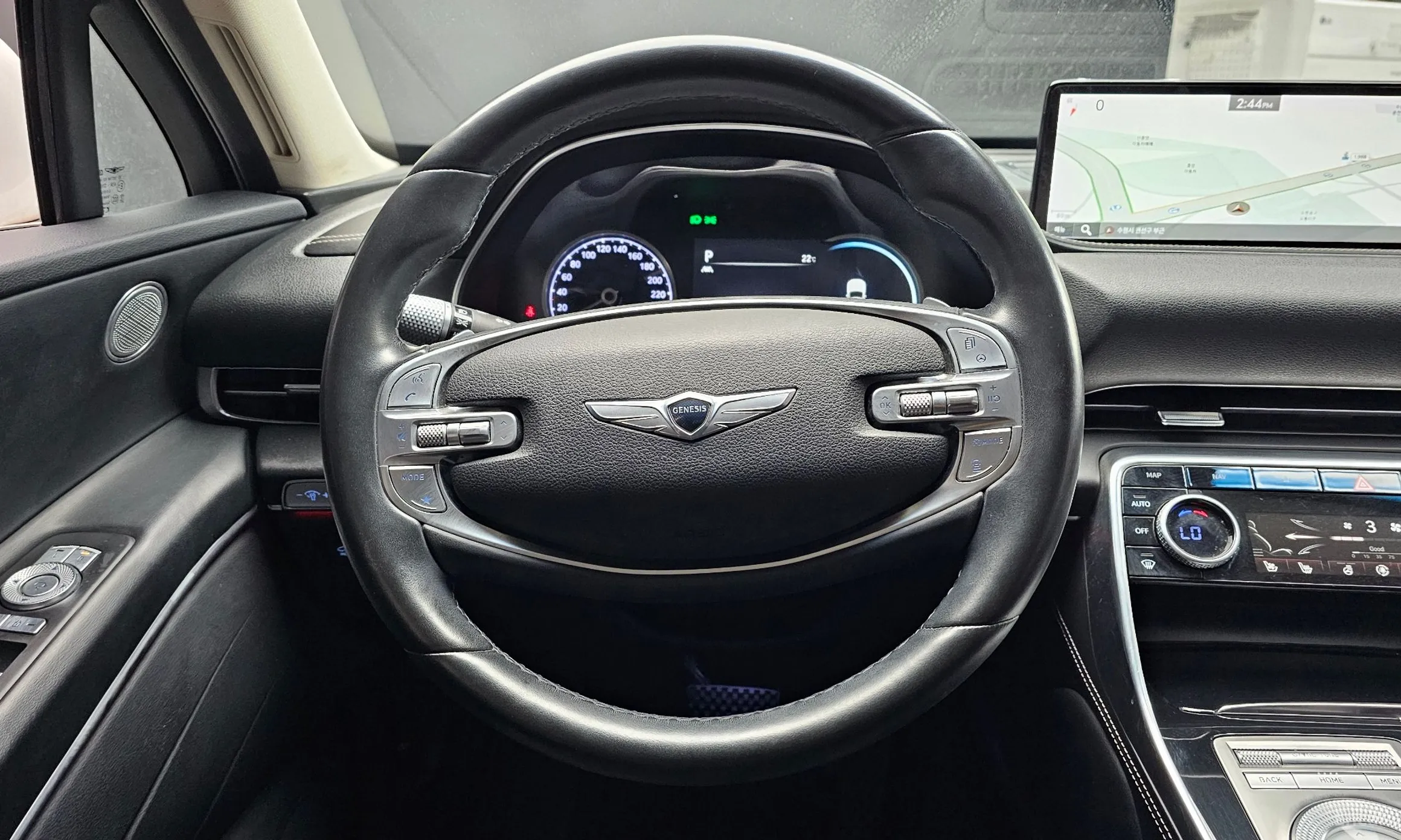 Genesis GV80 превью 13