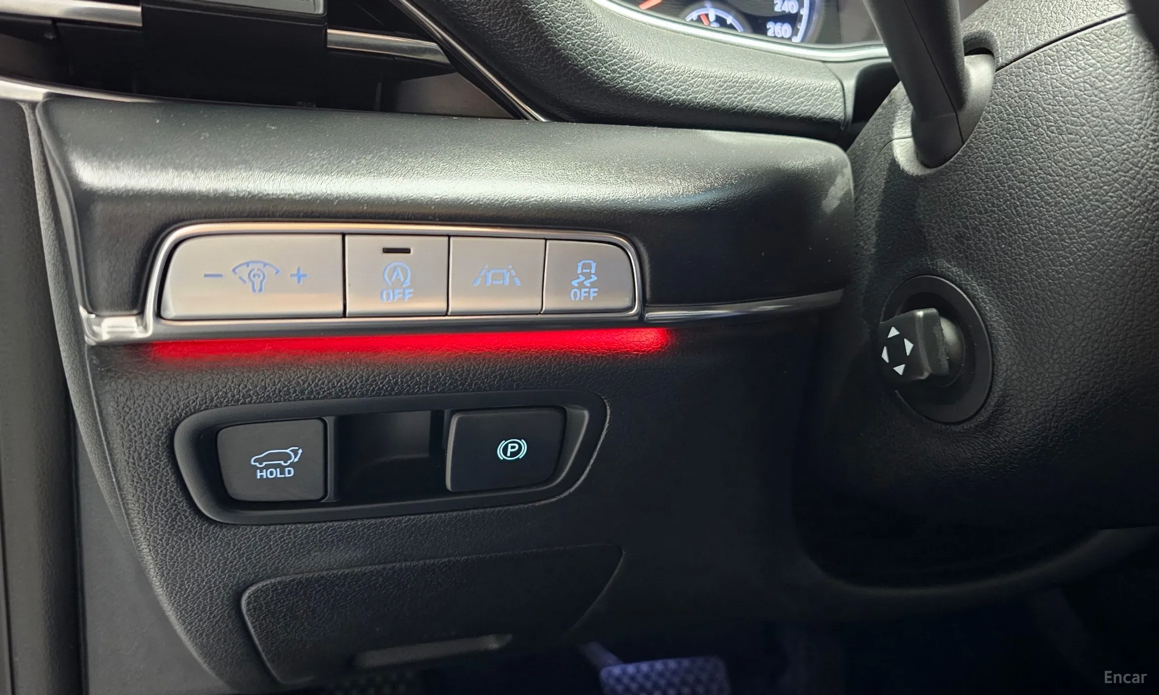 Genesis GV80 превью 16