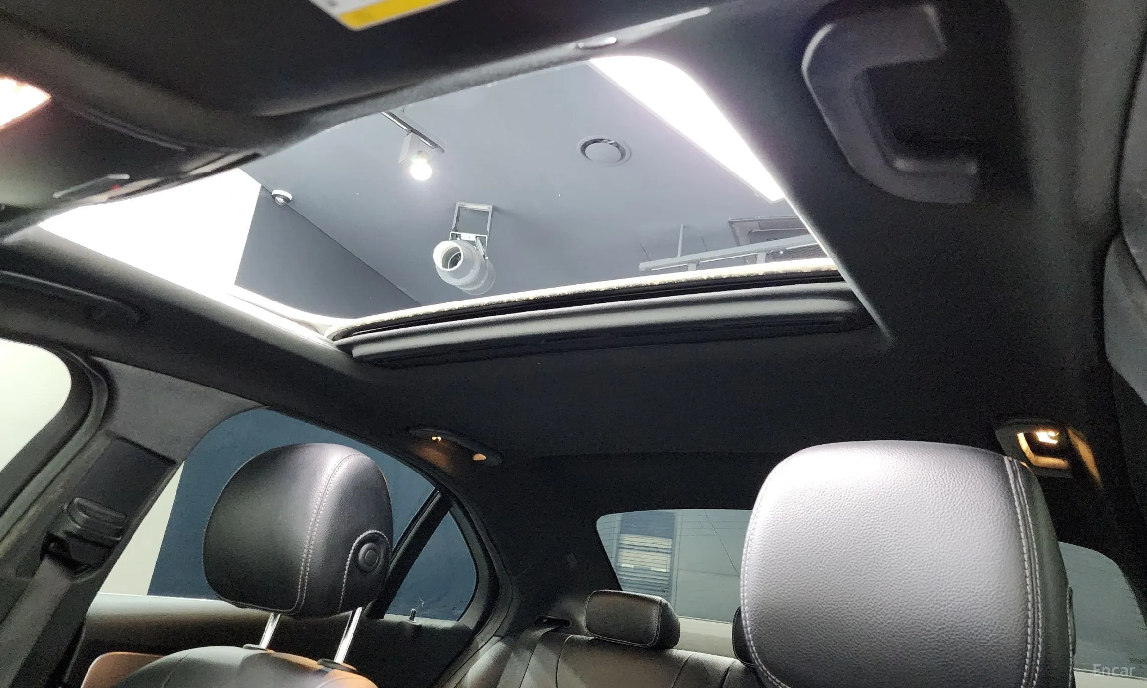 Mercedes Benz C-Class W205 превью 16