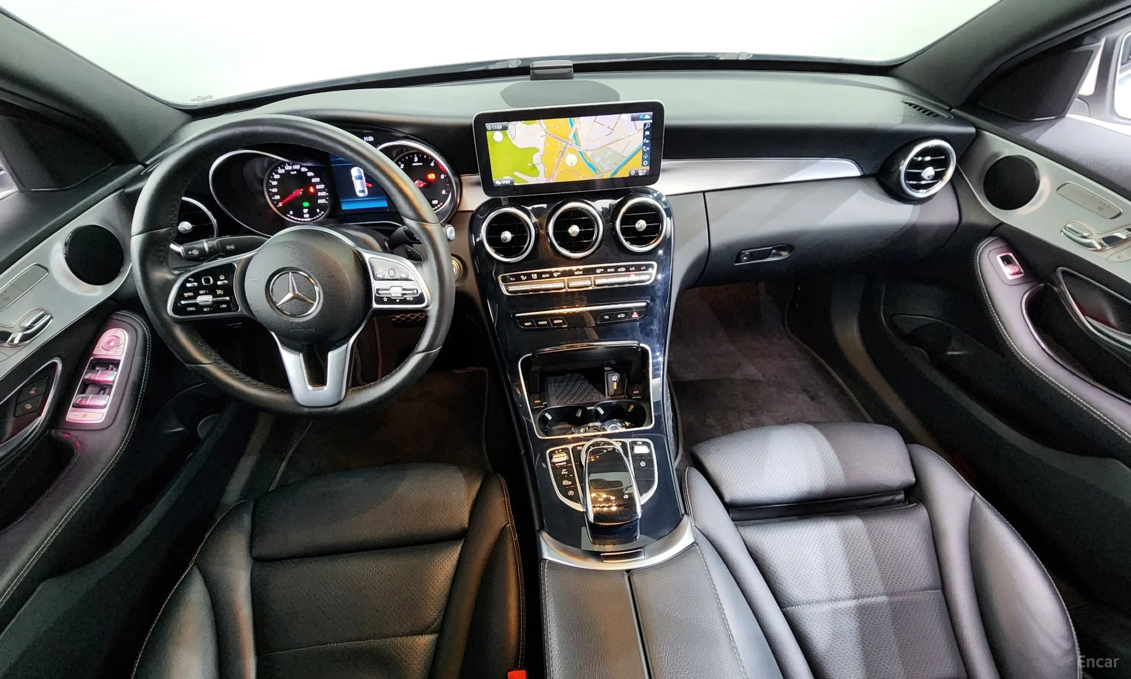 Mercedes Benz C-Class W205 превью 7