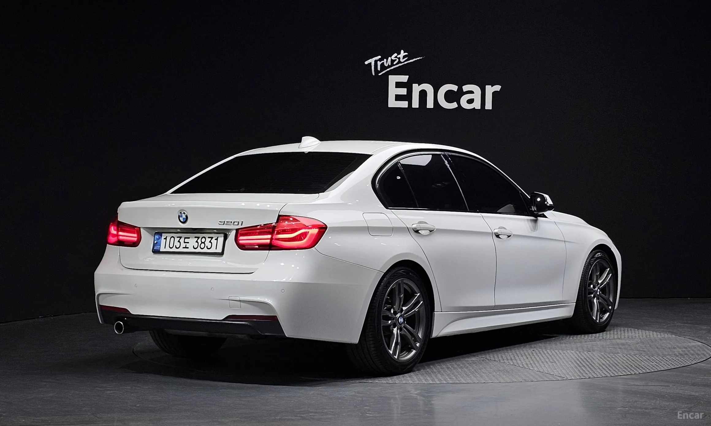 BMW 3 Series (F30)