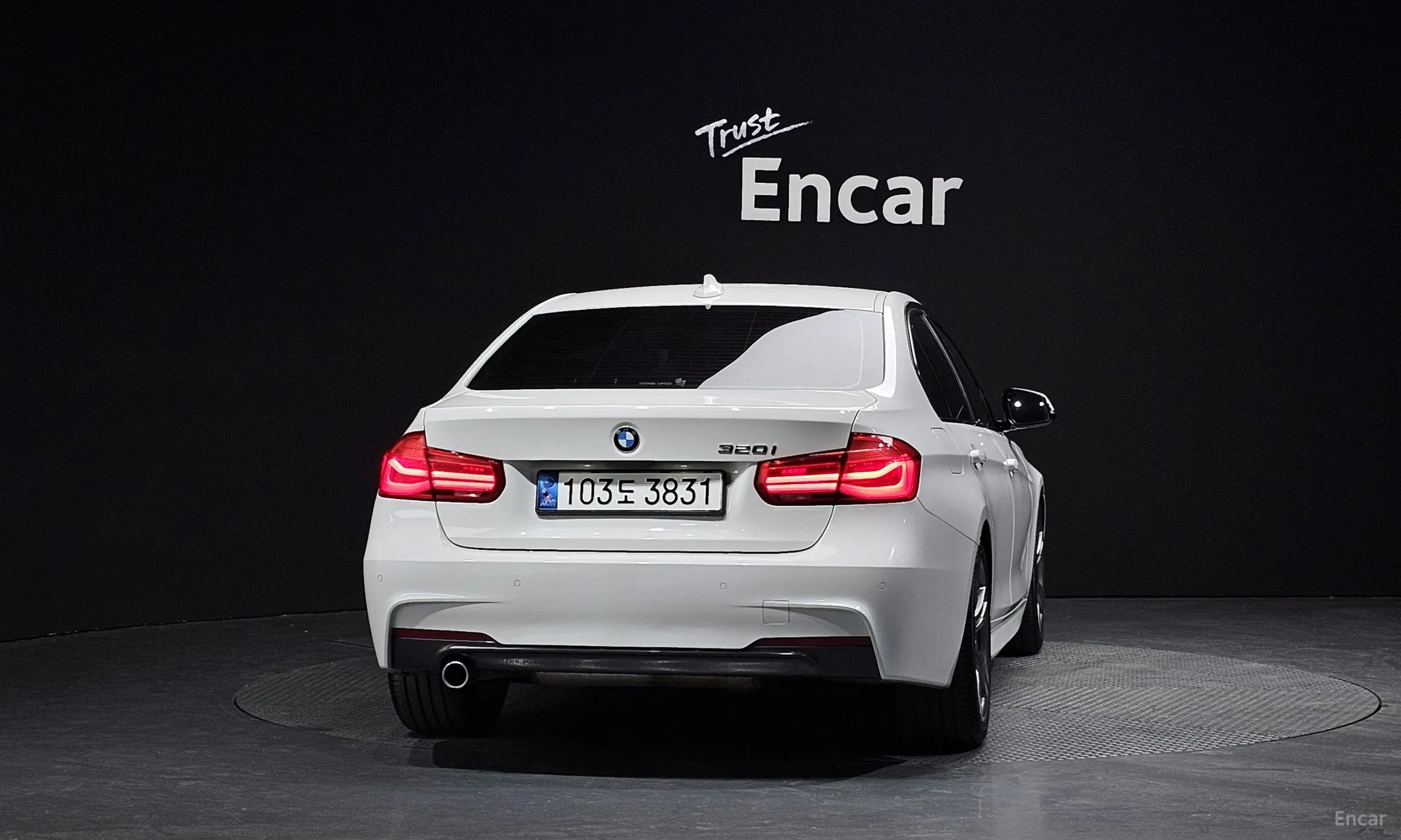 BMW 3 Series (F30) превью 4