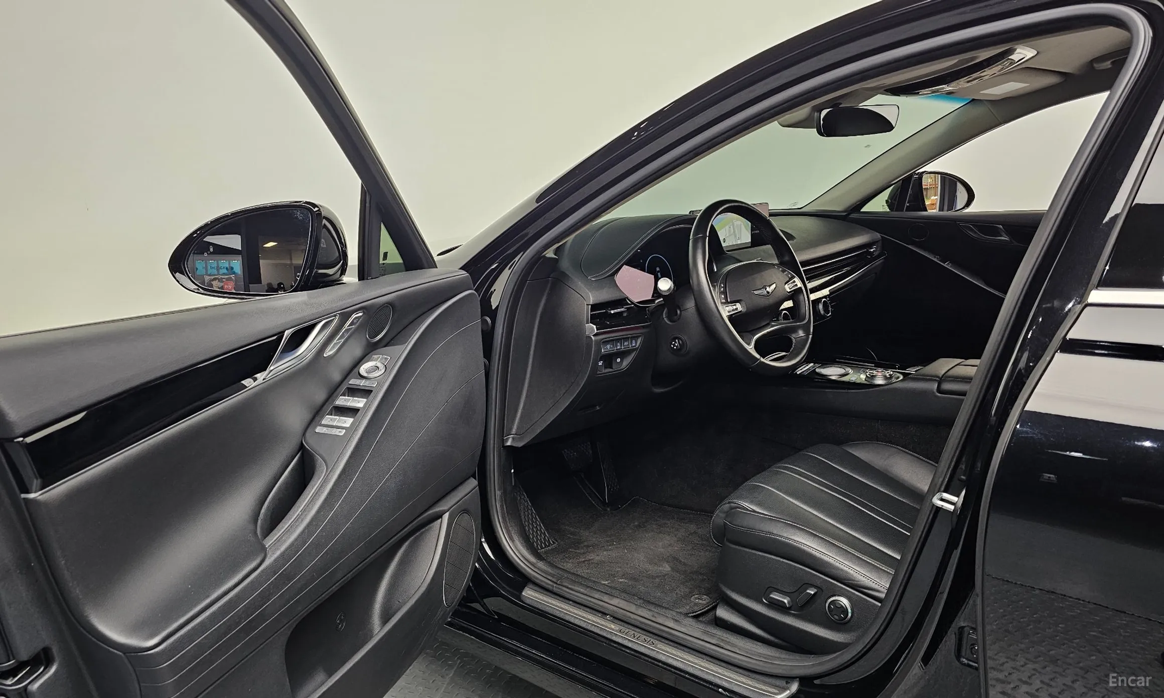Genesis G80 (RG3) превью 10
