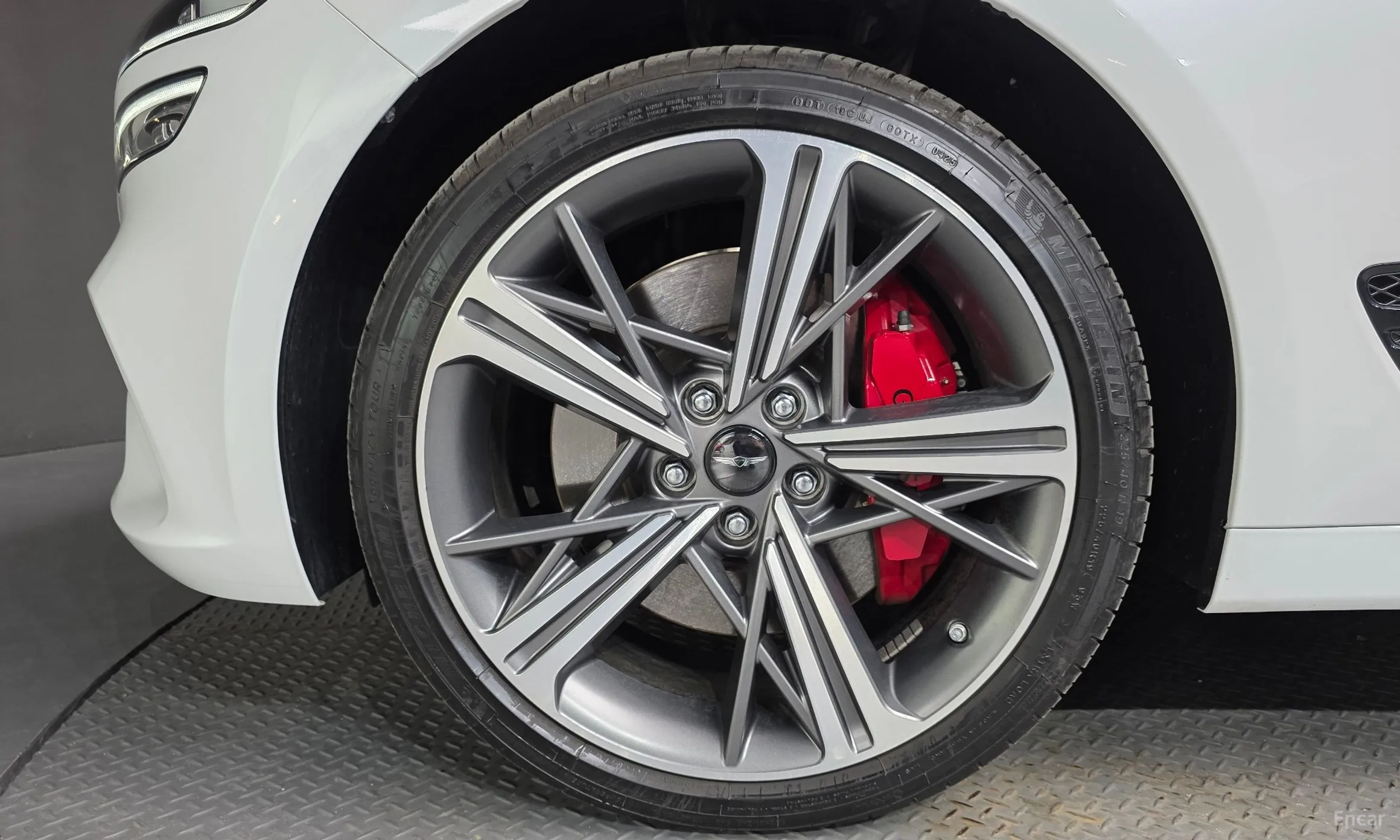 Genesis G70 превью 5