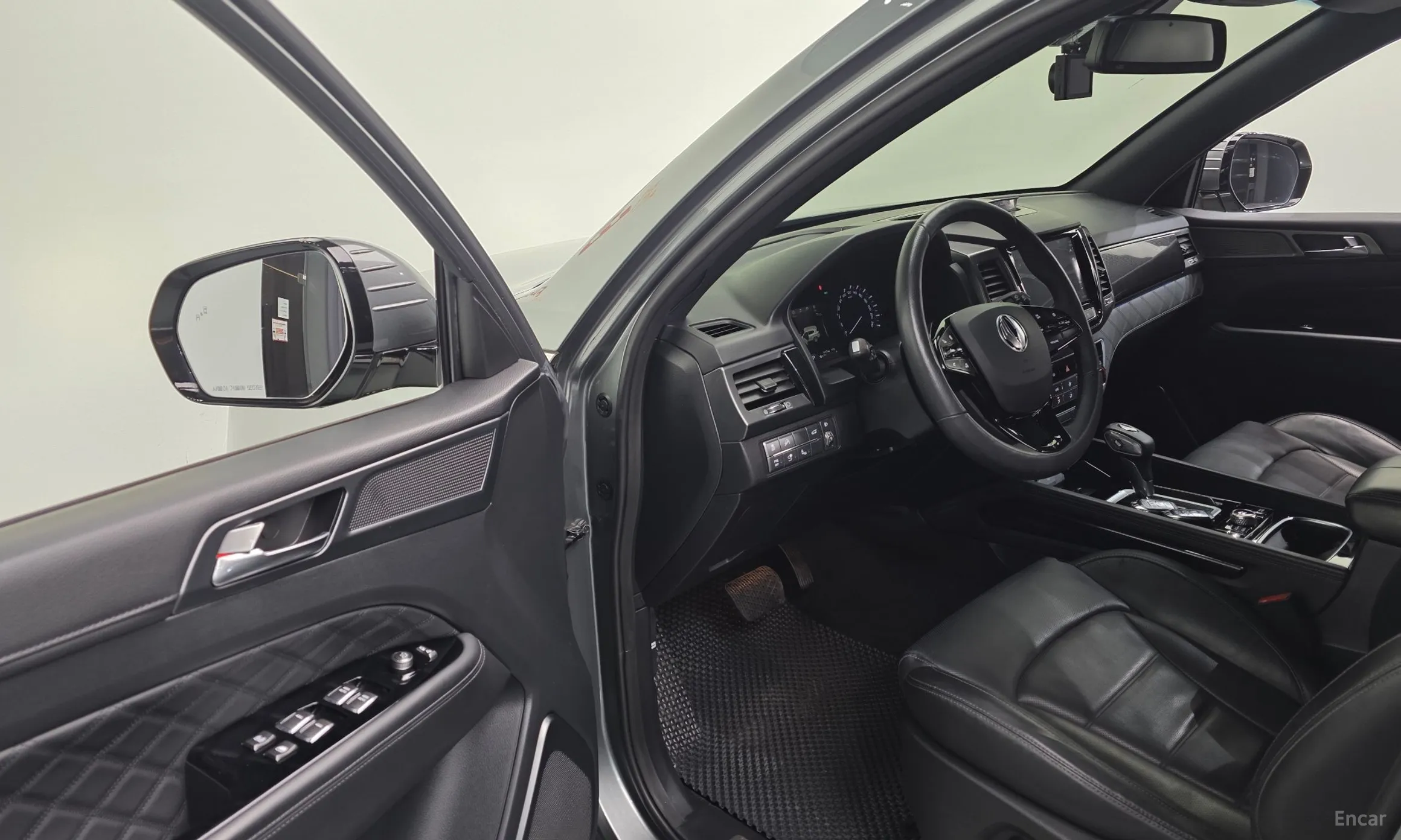 KG Mobility (SsangYong) G4 Rexton превью 12