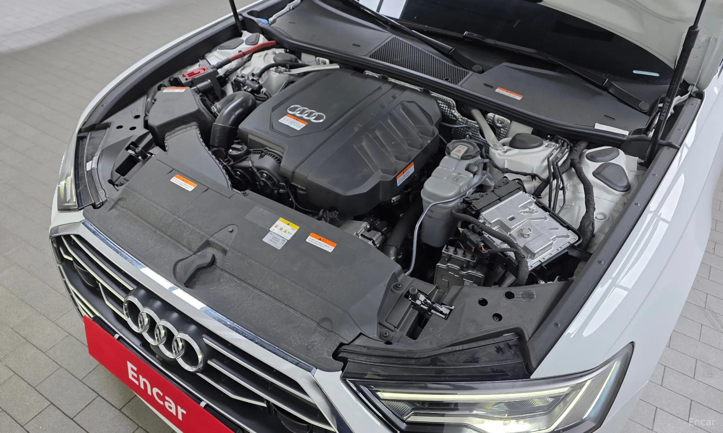 Audi A6 (C8) превью 6