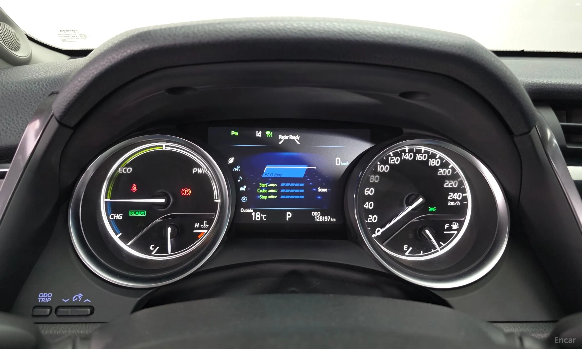 Toyota Camry (XV70) превью 8
