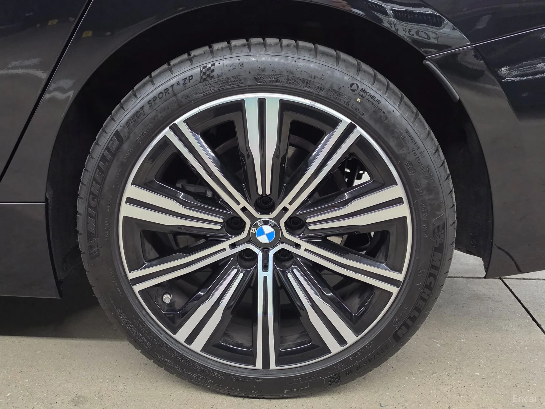 BMW 3 Series (G20) превью 5
