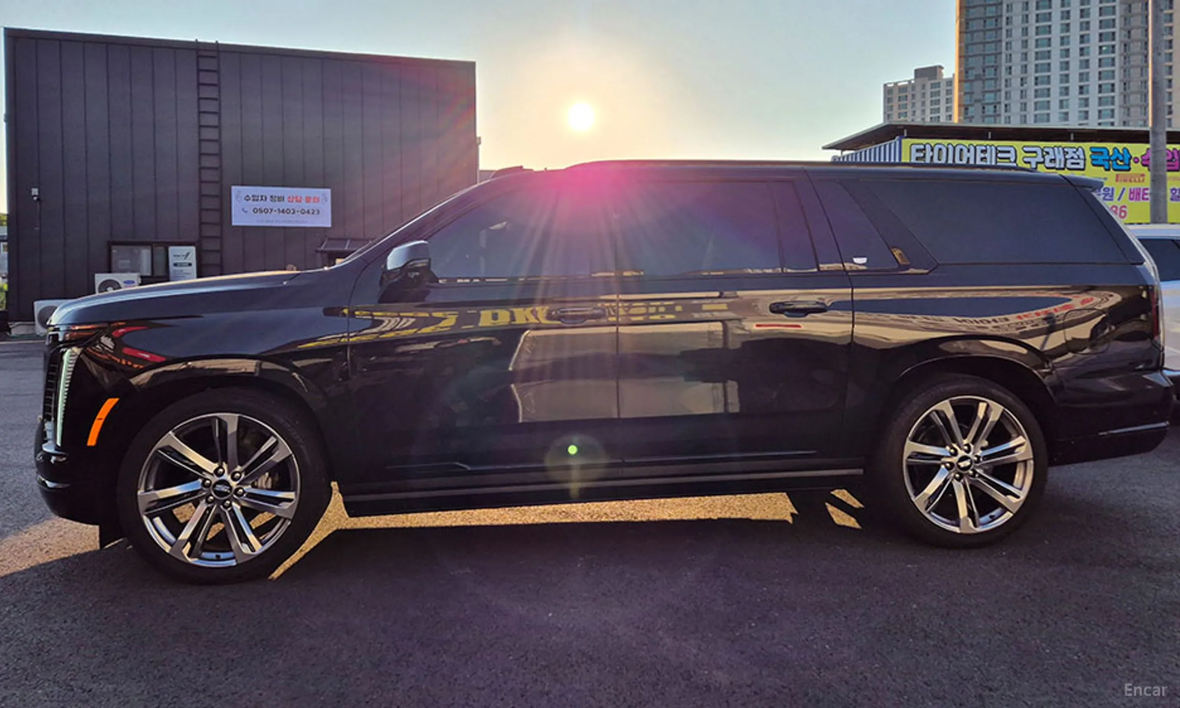 Cadillac Escalade 5th Generation превью 3
