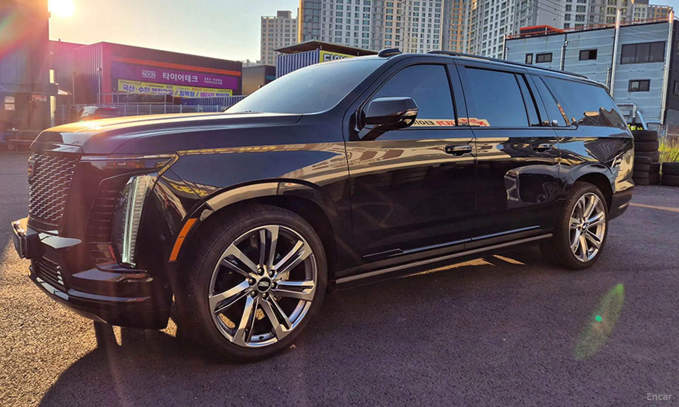 Cadillac Escalade 5th Generation превью 4