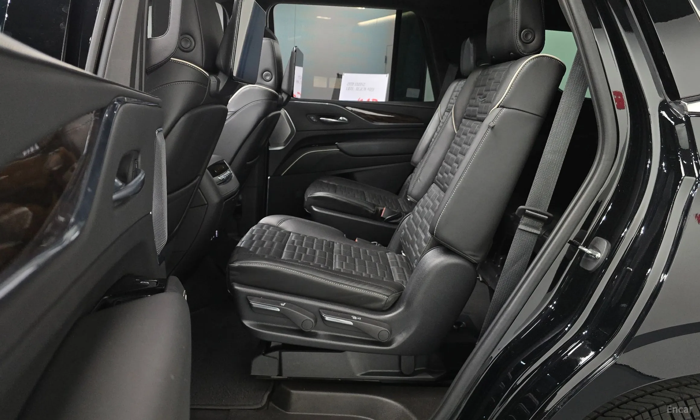 Cadillac Escalade 5th Generation превью 12