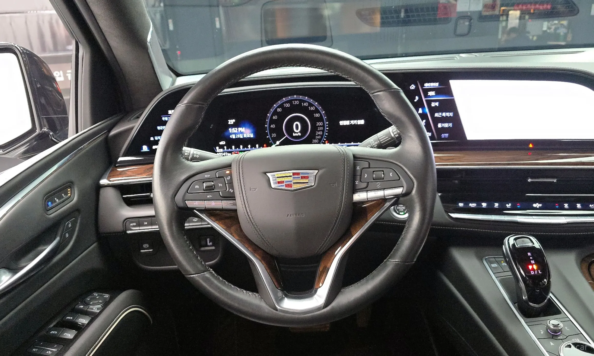 Cadillac Escalade 5th Generation превью 13