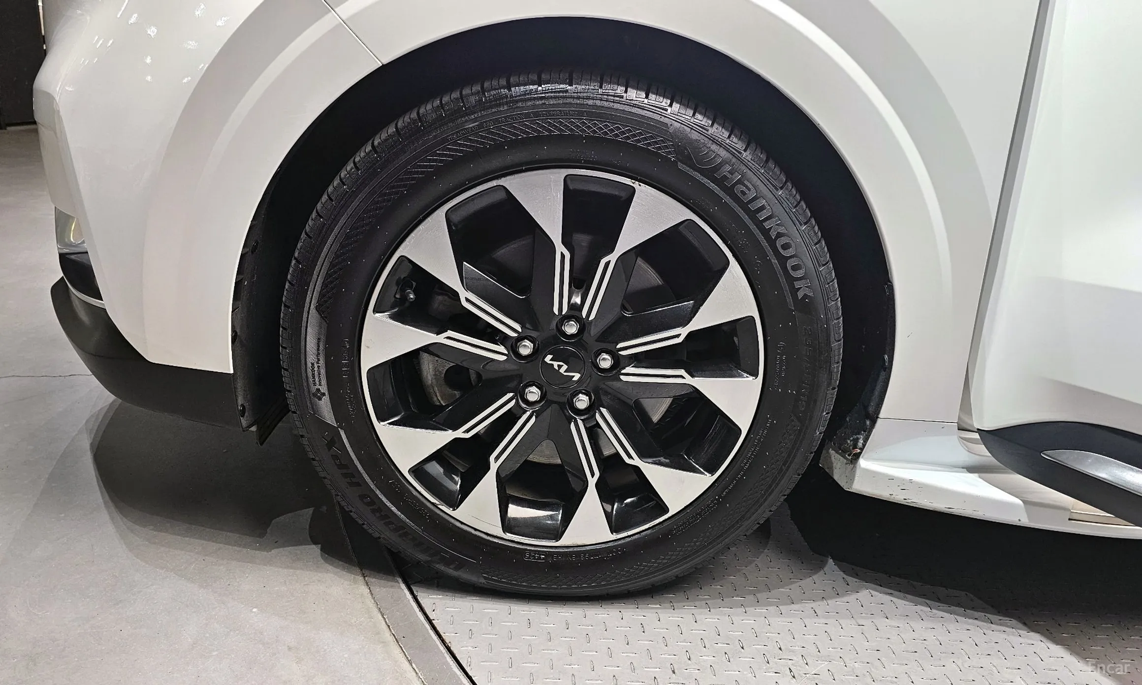 Kia Carnival Gen 4 превью 5
