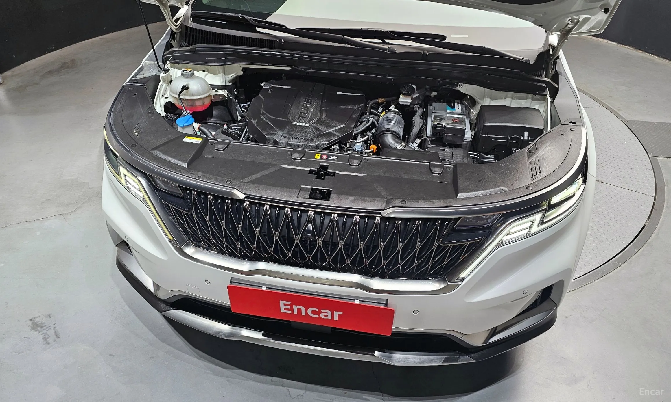 Kia Carnival Gen 4 превью 6